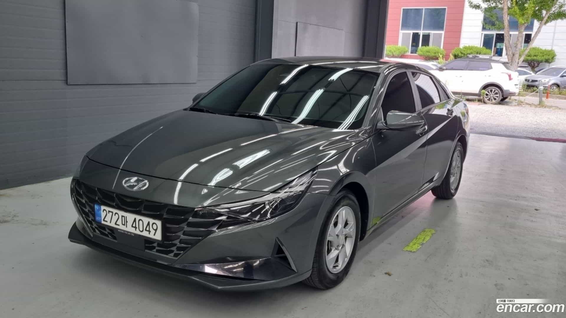 AVANTE Hyundai 2021.0-OUTER-001