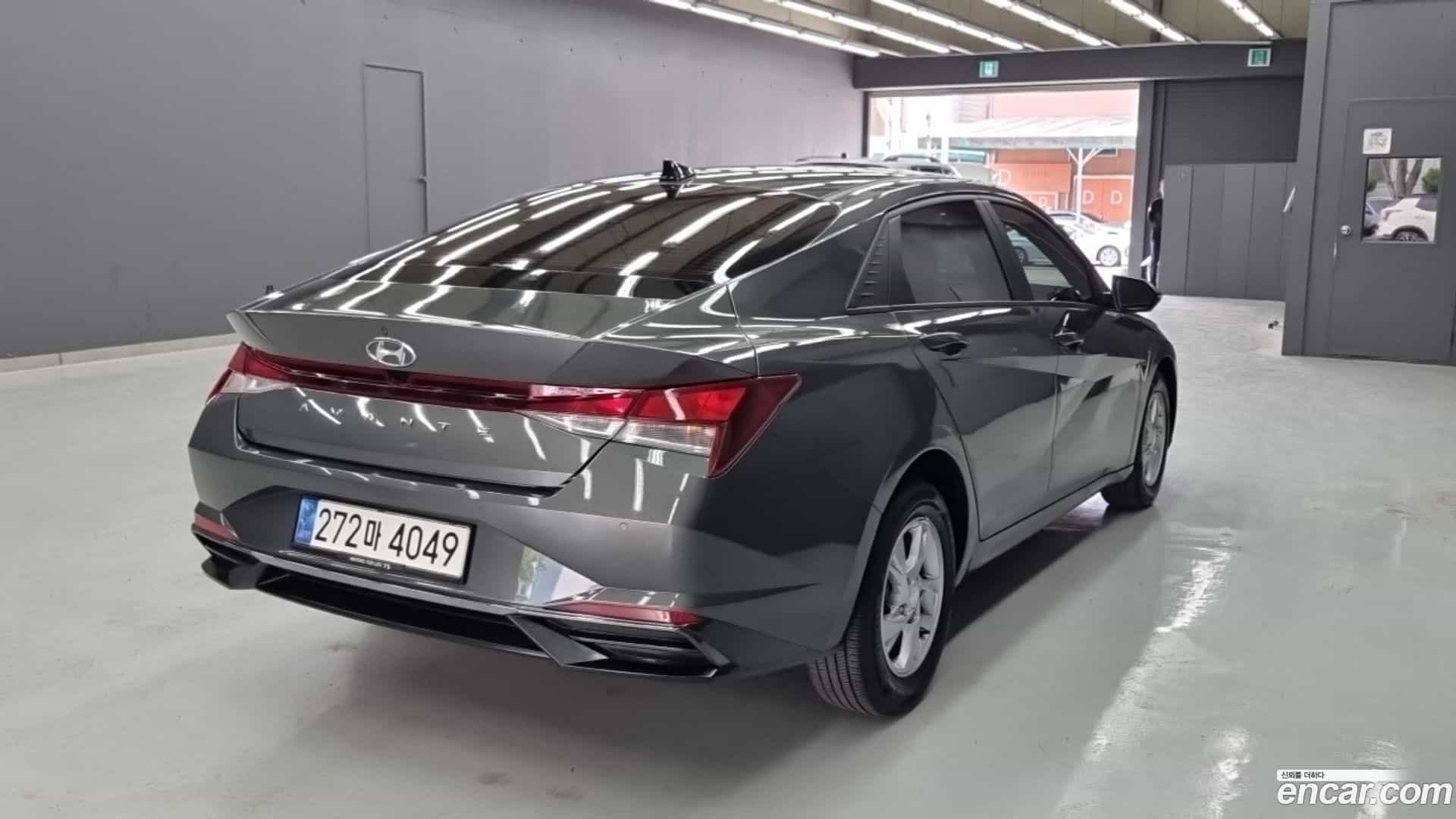 AVANTE Hyundai 2021.0-OUTER-002