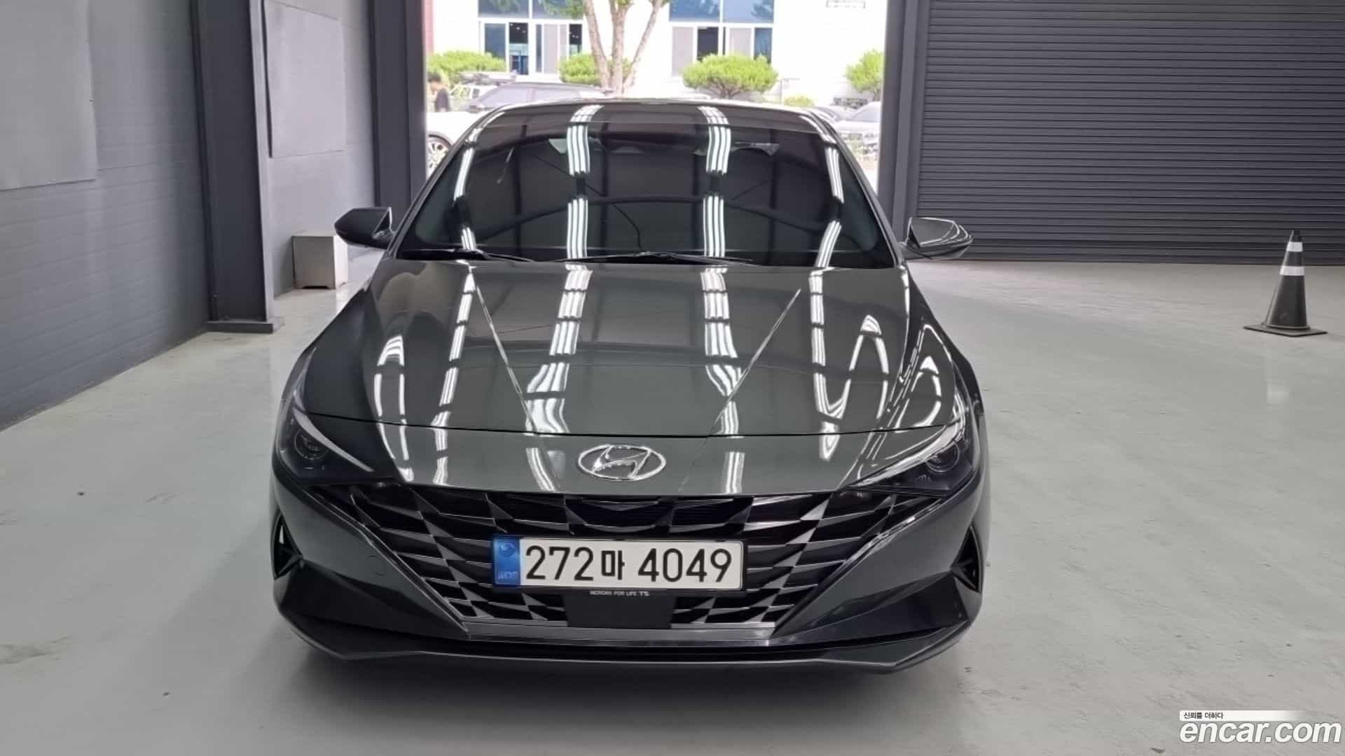 AVANTE Hyundai 2021.0-OUTER-003