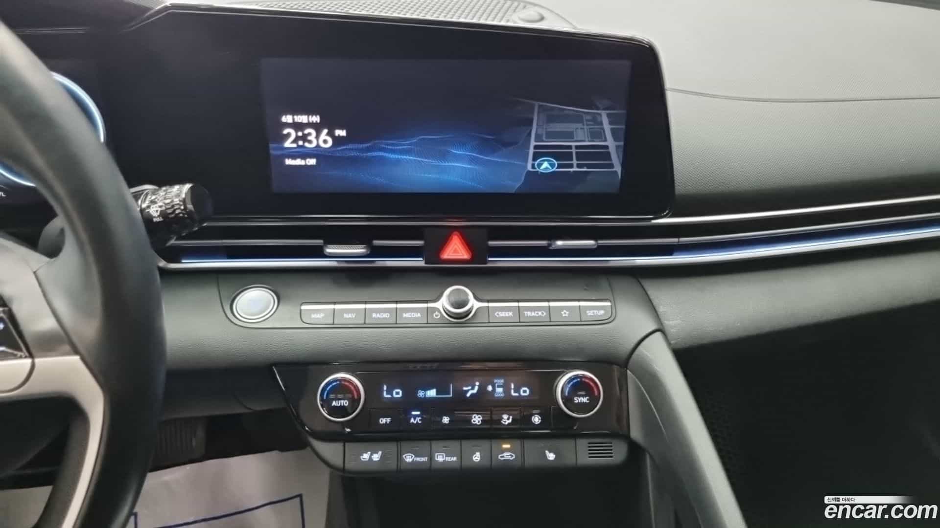 AVANTE Hyundai 2021.0-OPTION-018