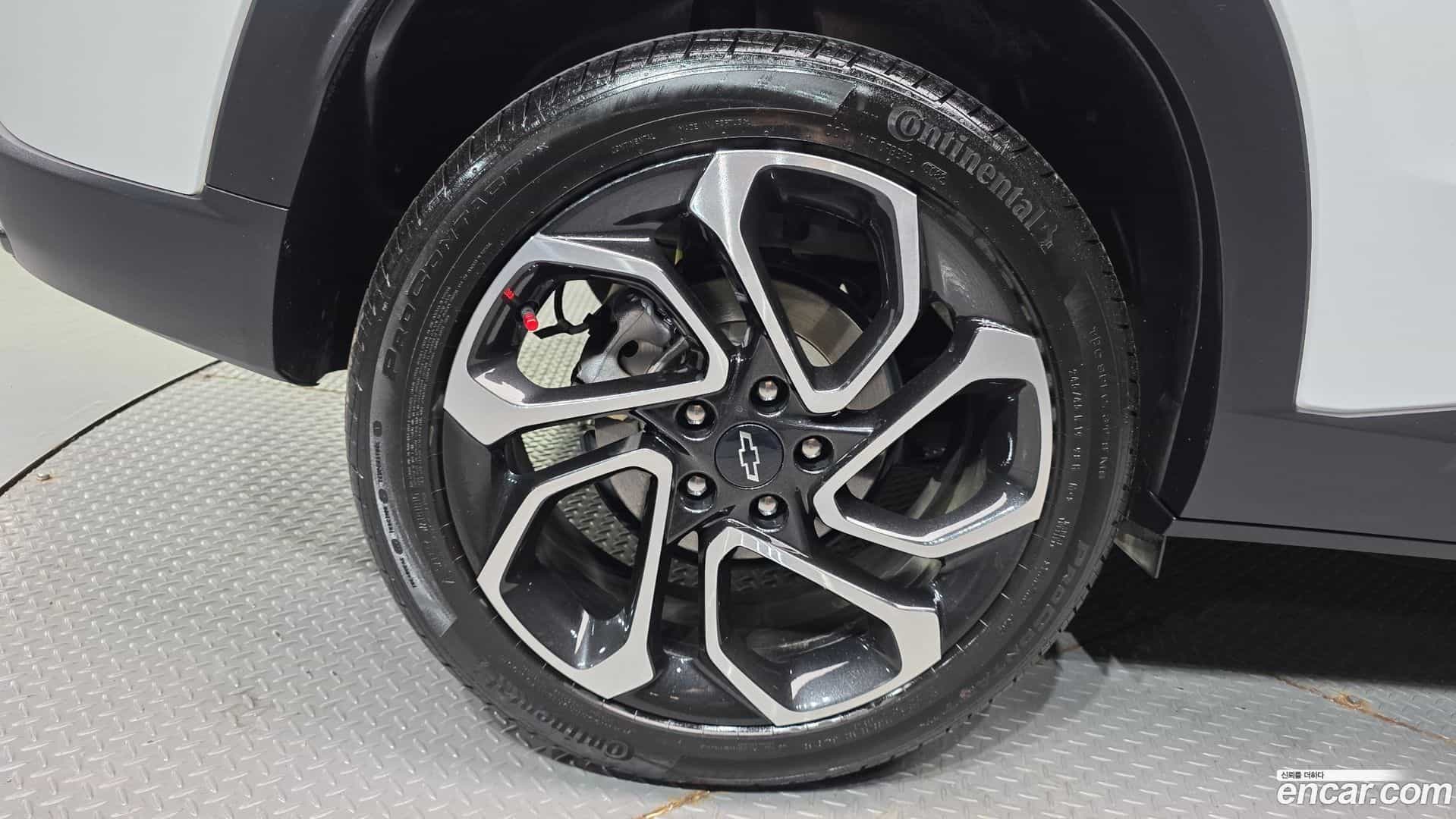 Trax Chevrolet 2023.3-OUTER-005
