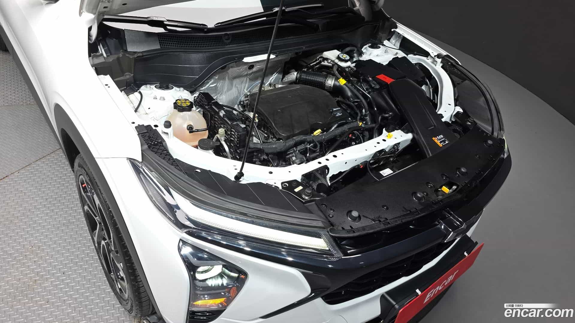 Trax Chevrolet 2023.3-OUTER-006