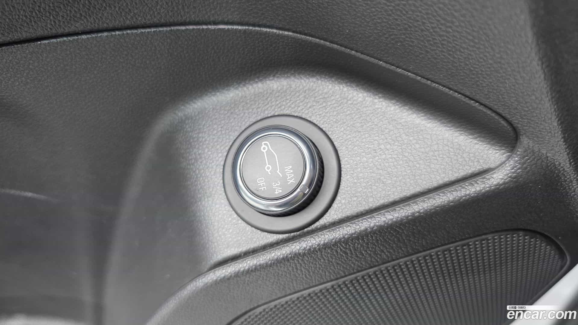 Trax Chevrolet 2023.3-OPTION-017