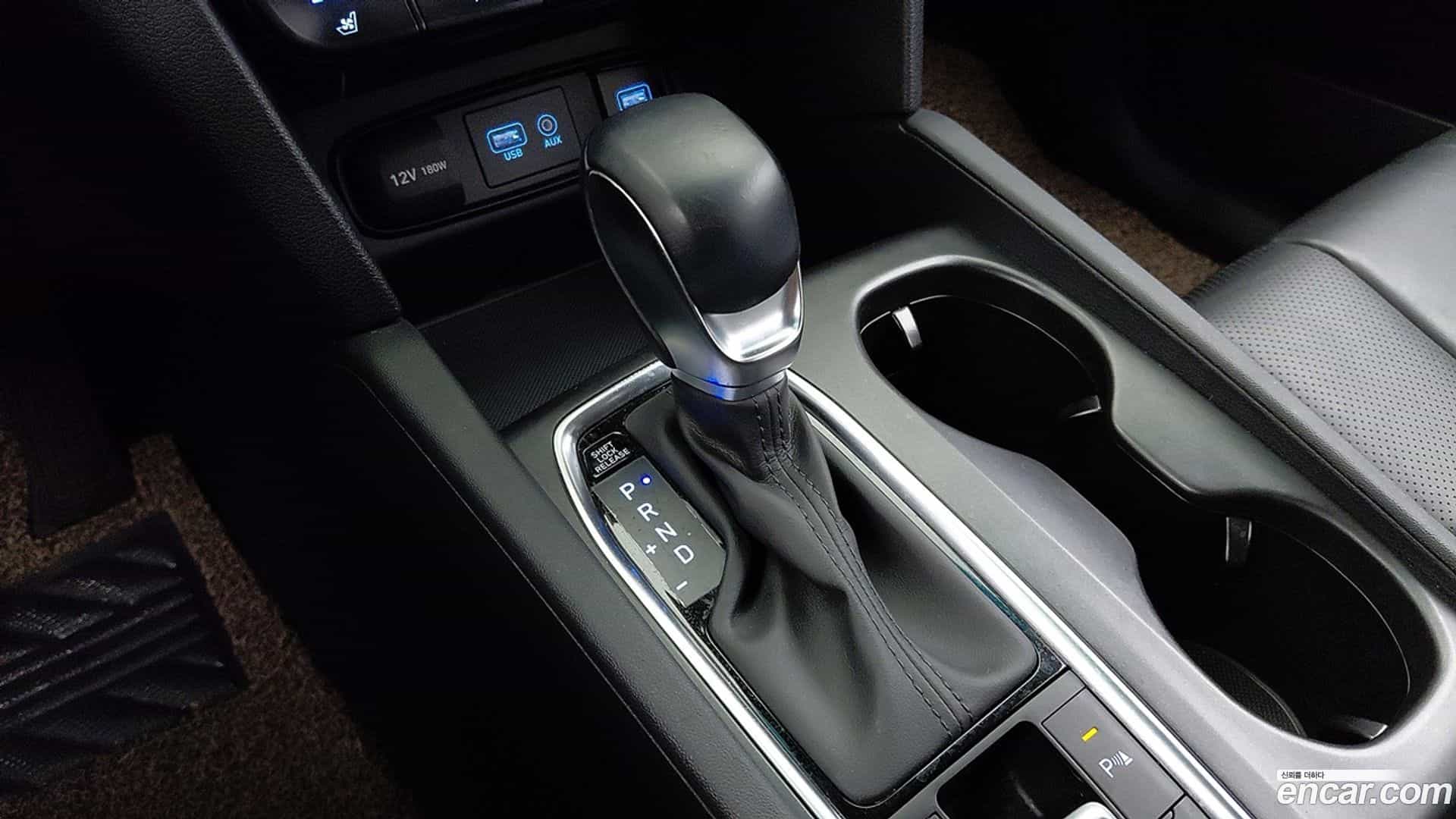 Santafe Hyundai 2019.7-OPTION-021