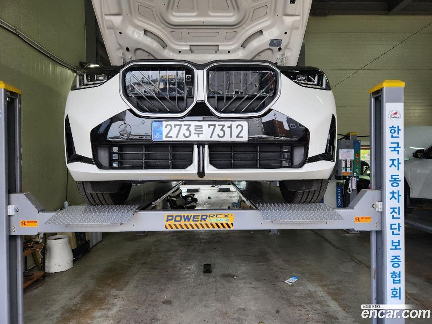 Main__Slider__Photo:X3 BMW 2025.9-0