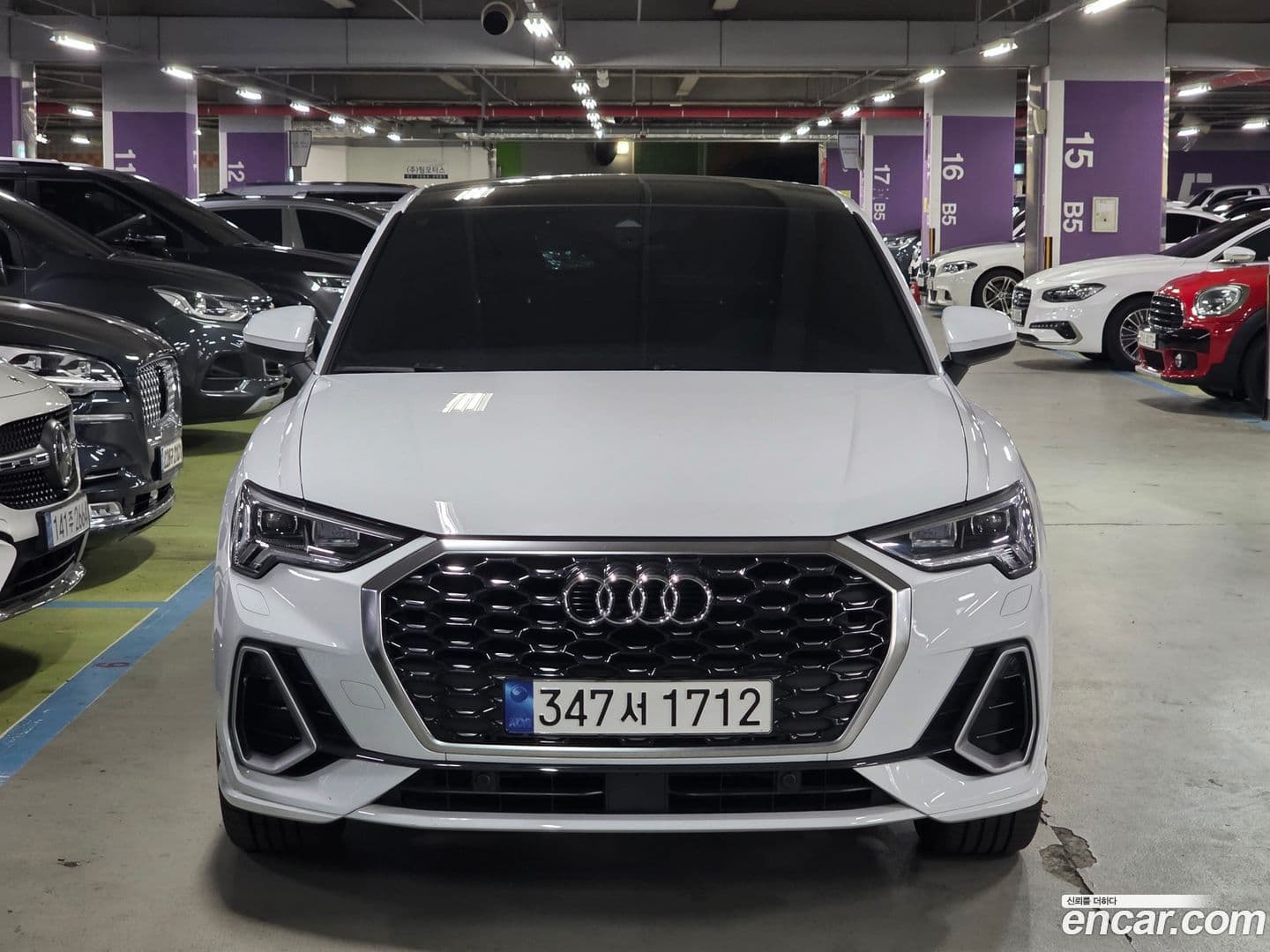 Main__Slider__Photo:Q3 Audi 2022.8-0