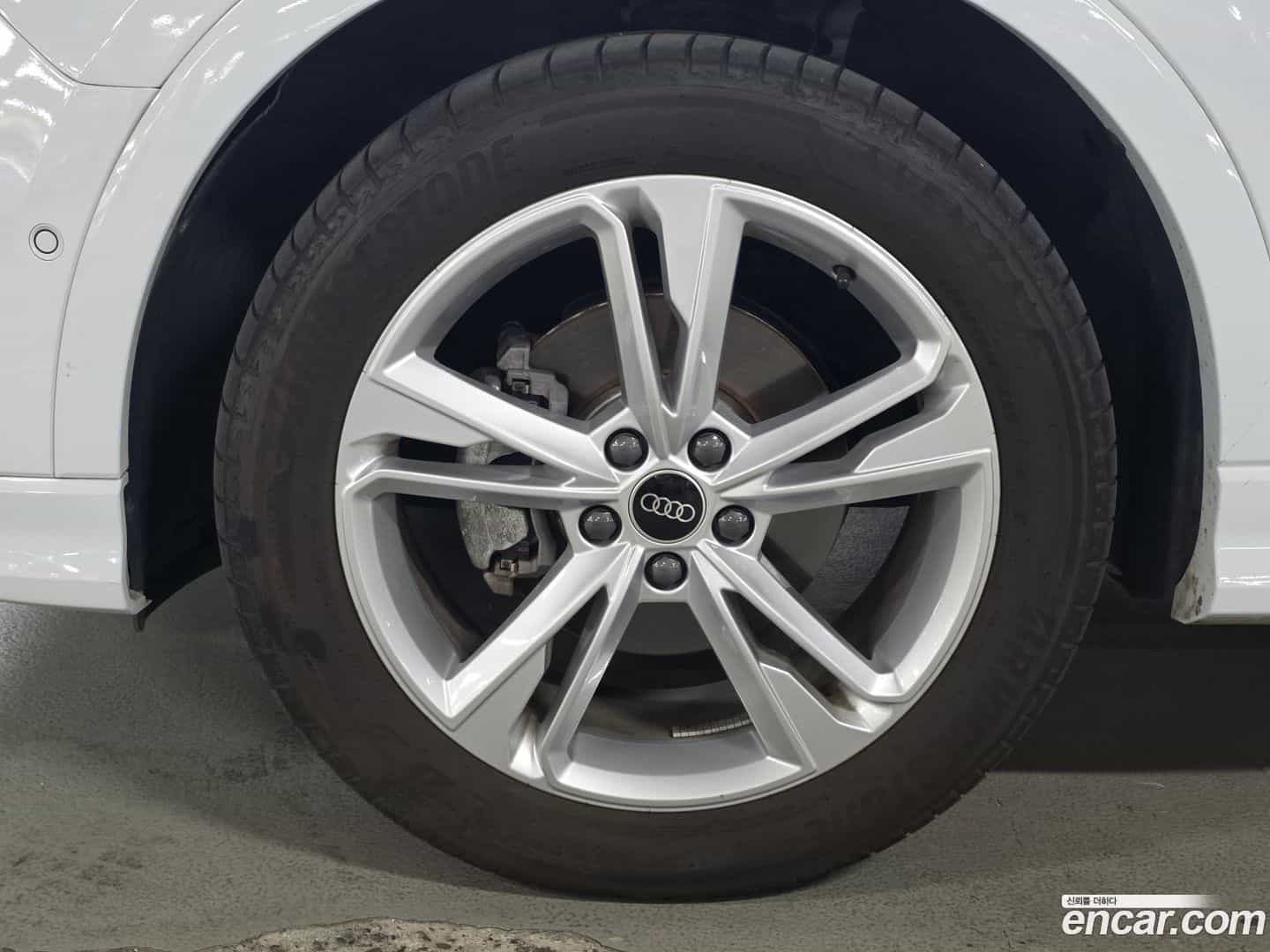 Q3 Audi 2022.8-OUTER-005