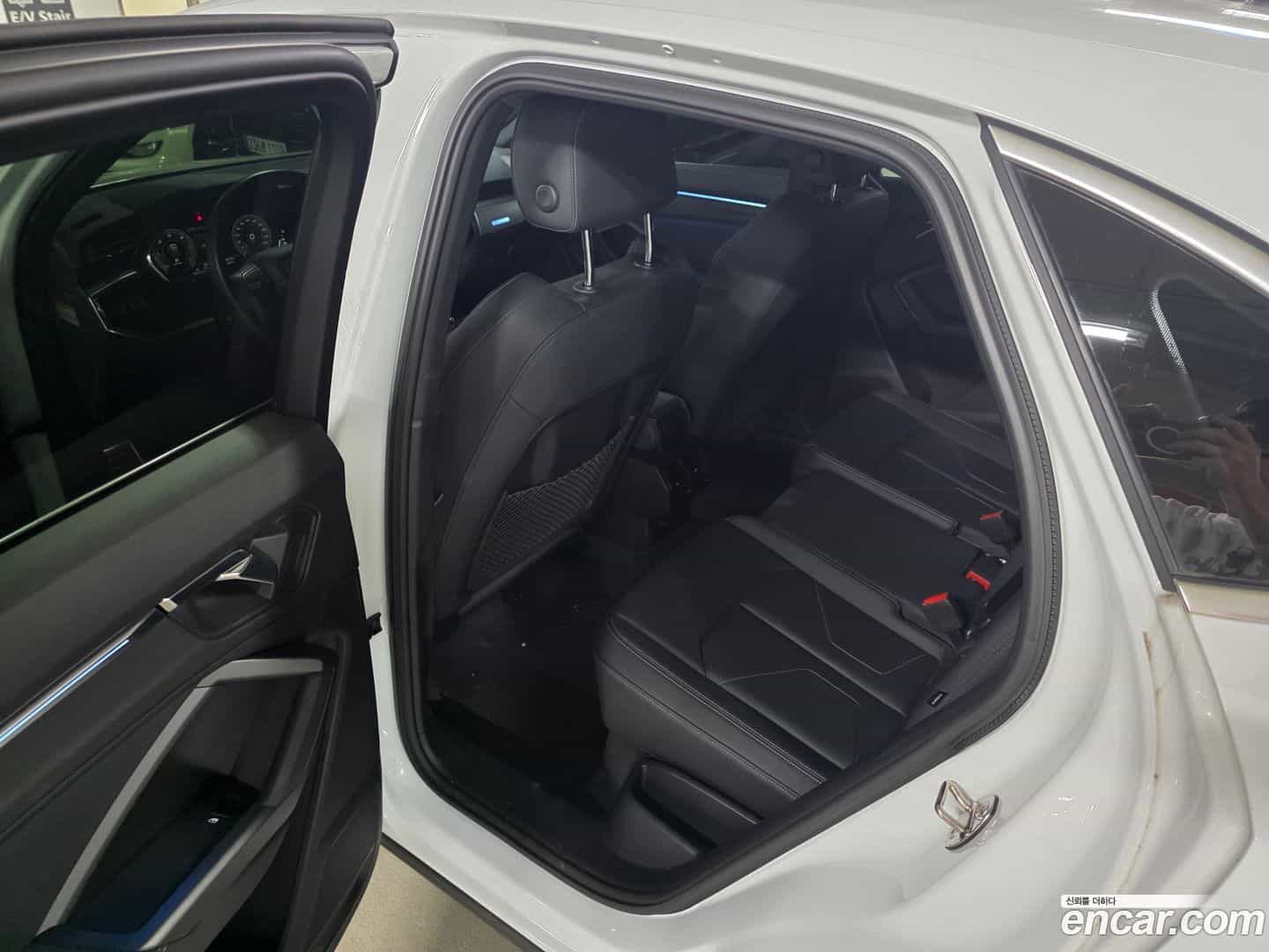Q3 Audi 2022.8-OPTION-016