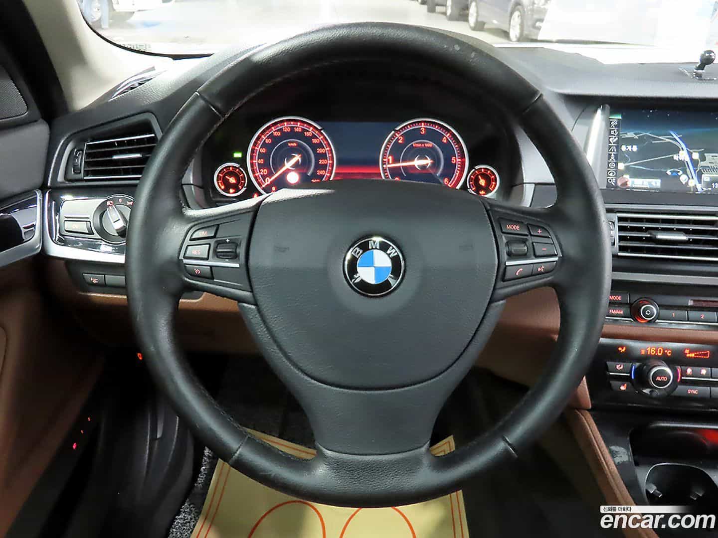 5-Series BMW 2015.5-OPTION-015