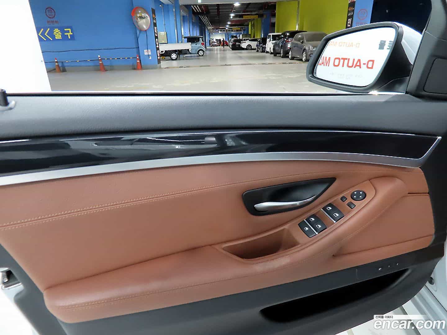 5-Series BMW 2015.5-OPTION-019