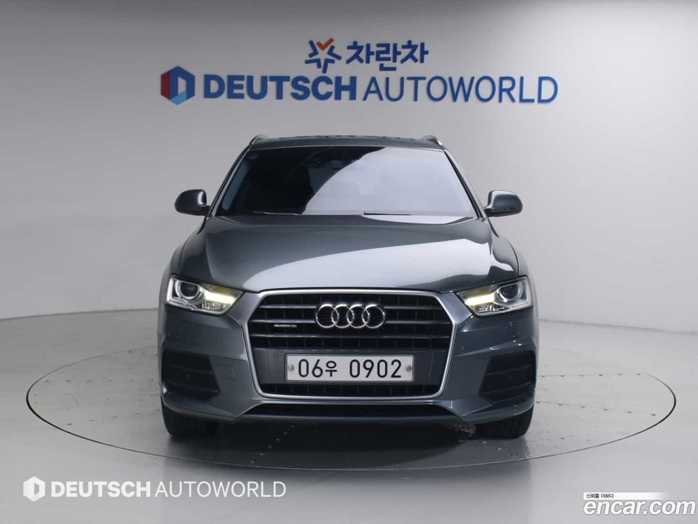 Q3 Audi 2015.10-OUTER-003