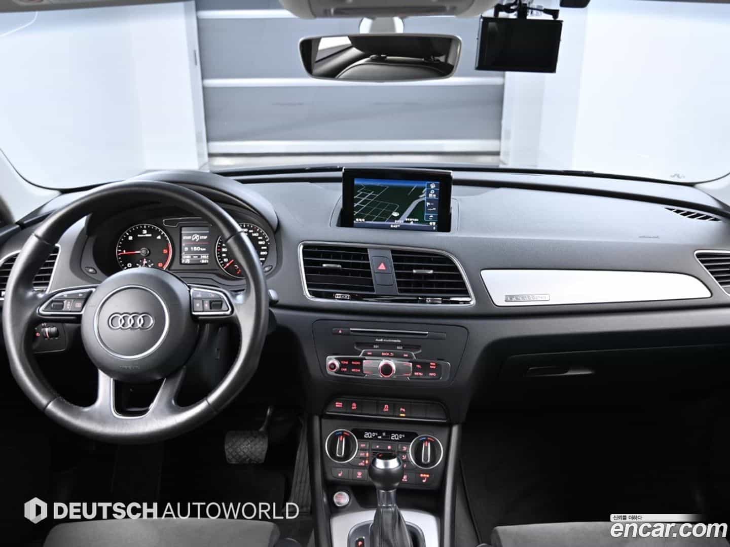 Q3 Audi 2015.10-INNER-007