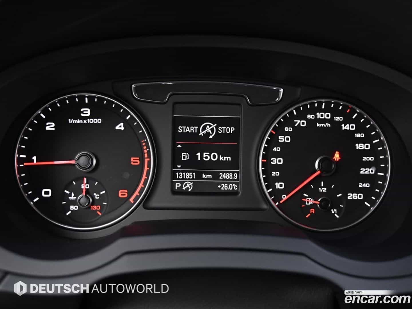 Q3 Audi 2015.10-INNER-008