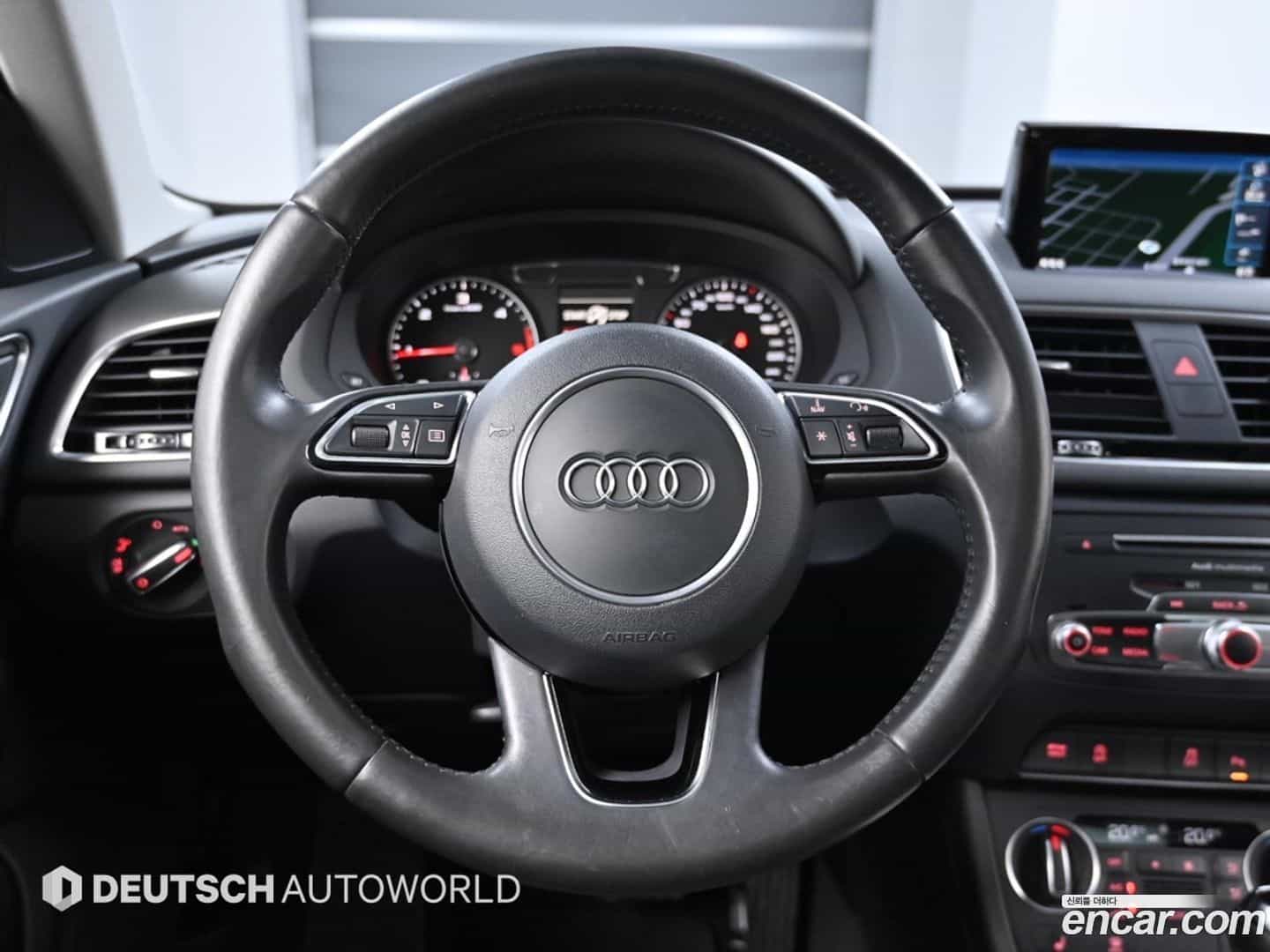 Q3 Audi 2015.10-OPTION-017