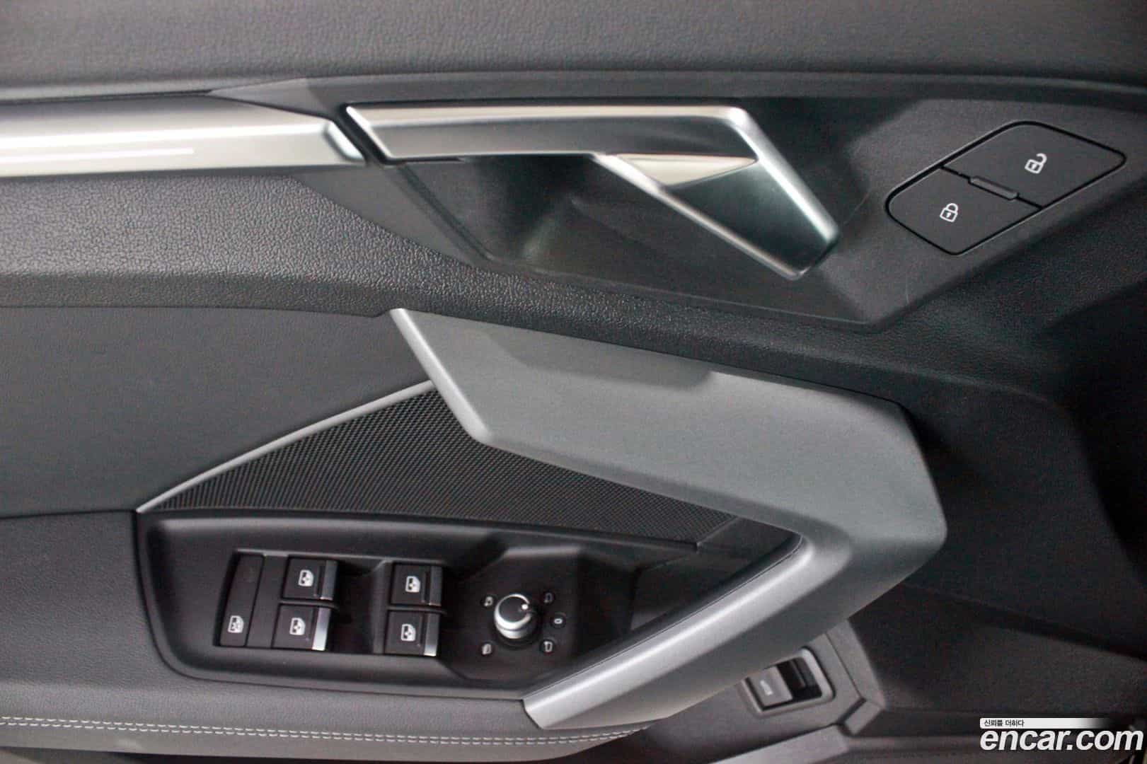A3 Audi 2025.9-OPTION-015