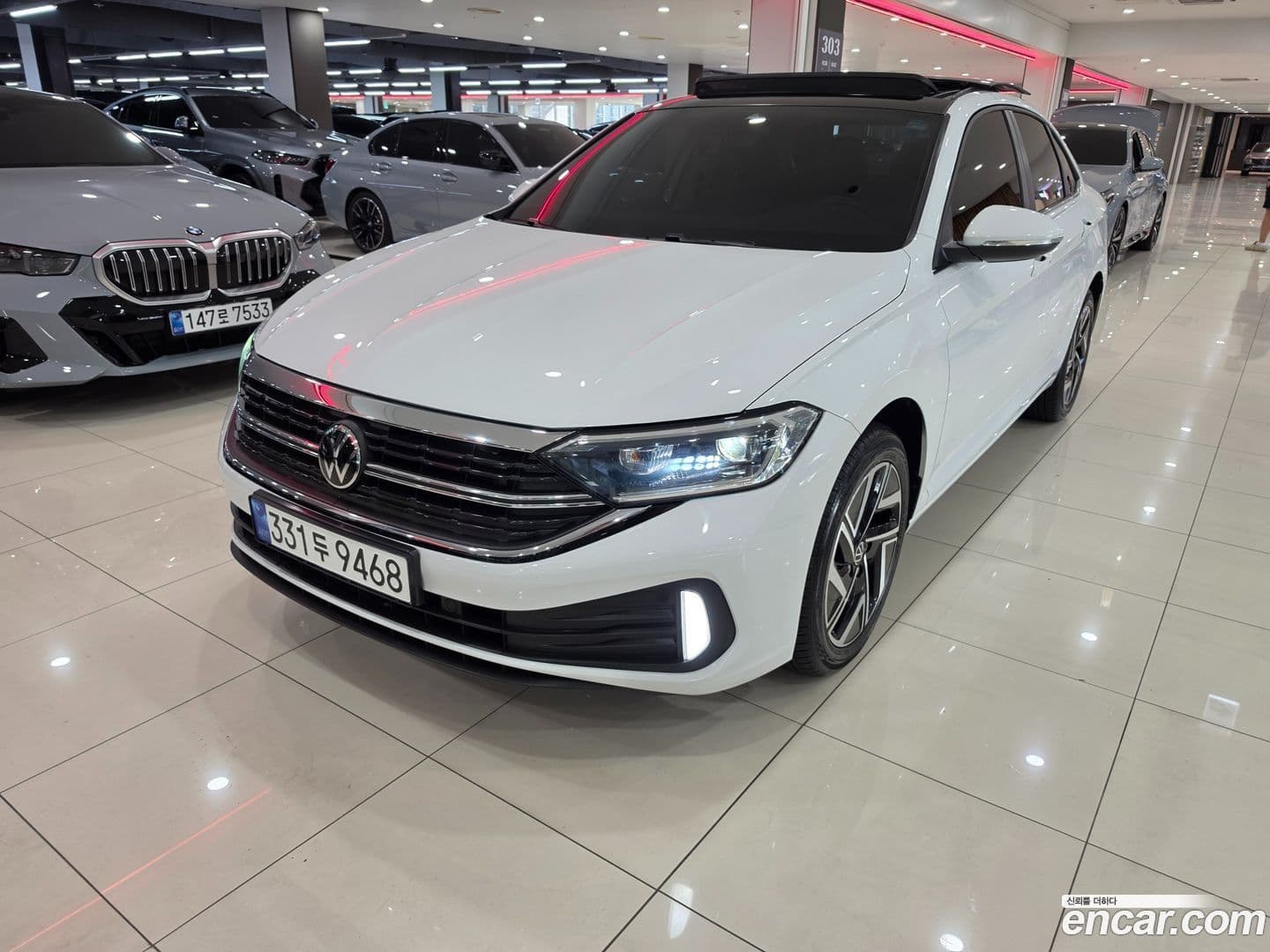 Main__Slider__Photo:Jetta Volkswagen 2022.11-0