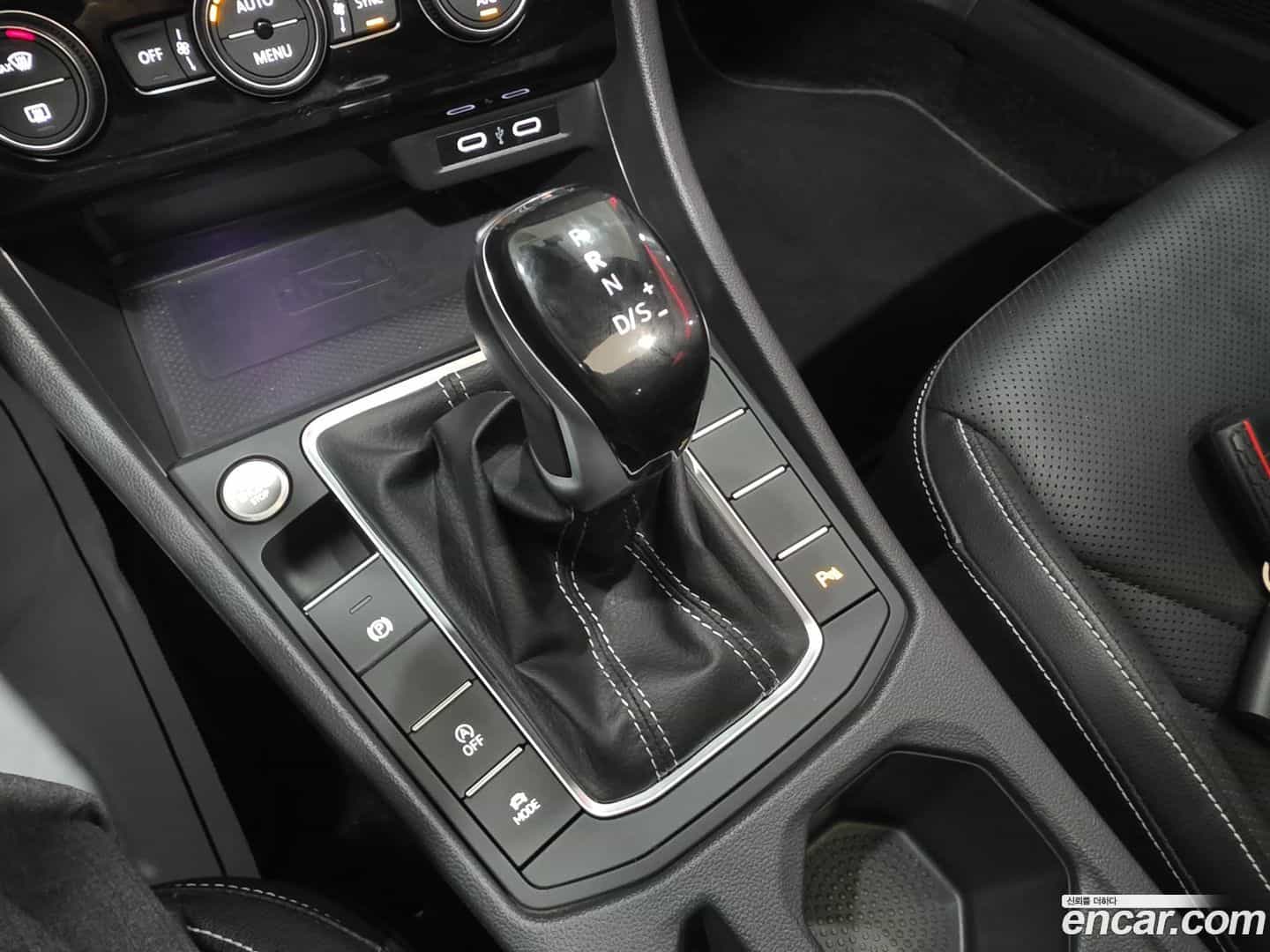 Jetta Volkswagen 2022.11-INNER-009