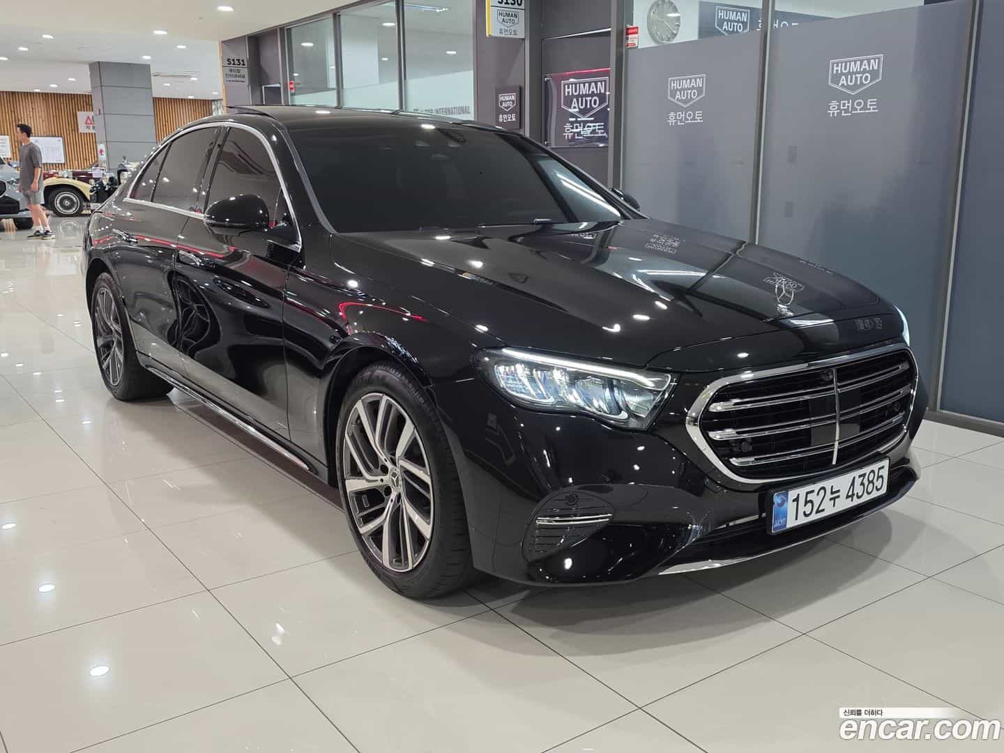 E-Class Mercedes-Benz 2025.6-OUTER-001