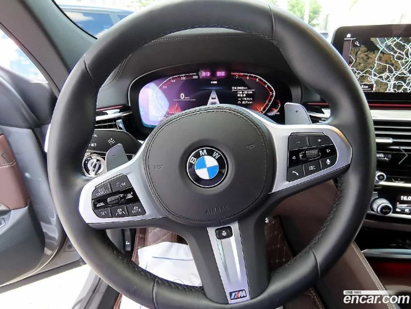 Gran Turismo BMW 2022.9-INNER-008