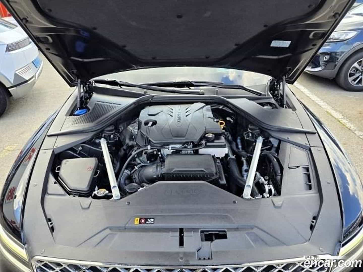 G80 Genesis 2022.8-OUTER-005