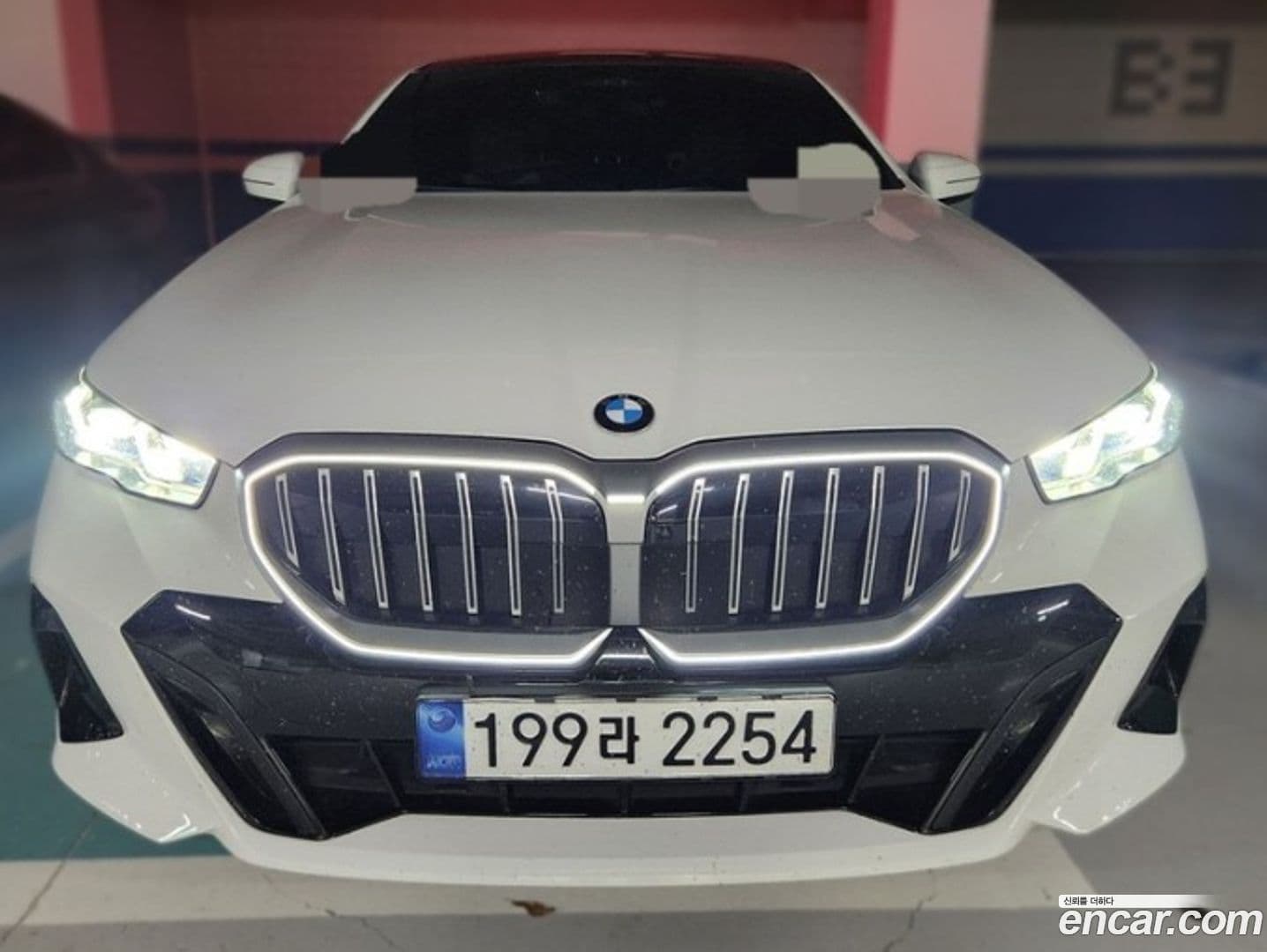 Main__Slider__Photo:5-Series BMW 2024.6-0
