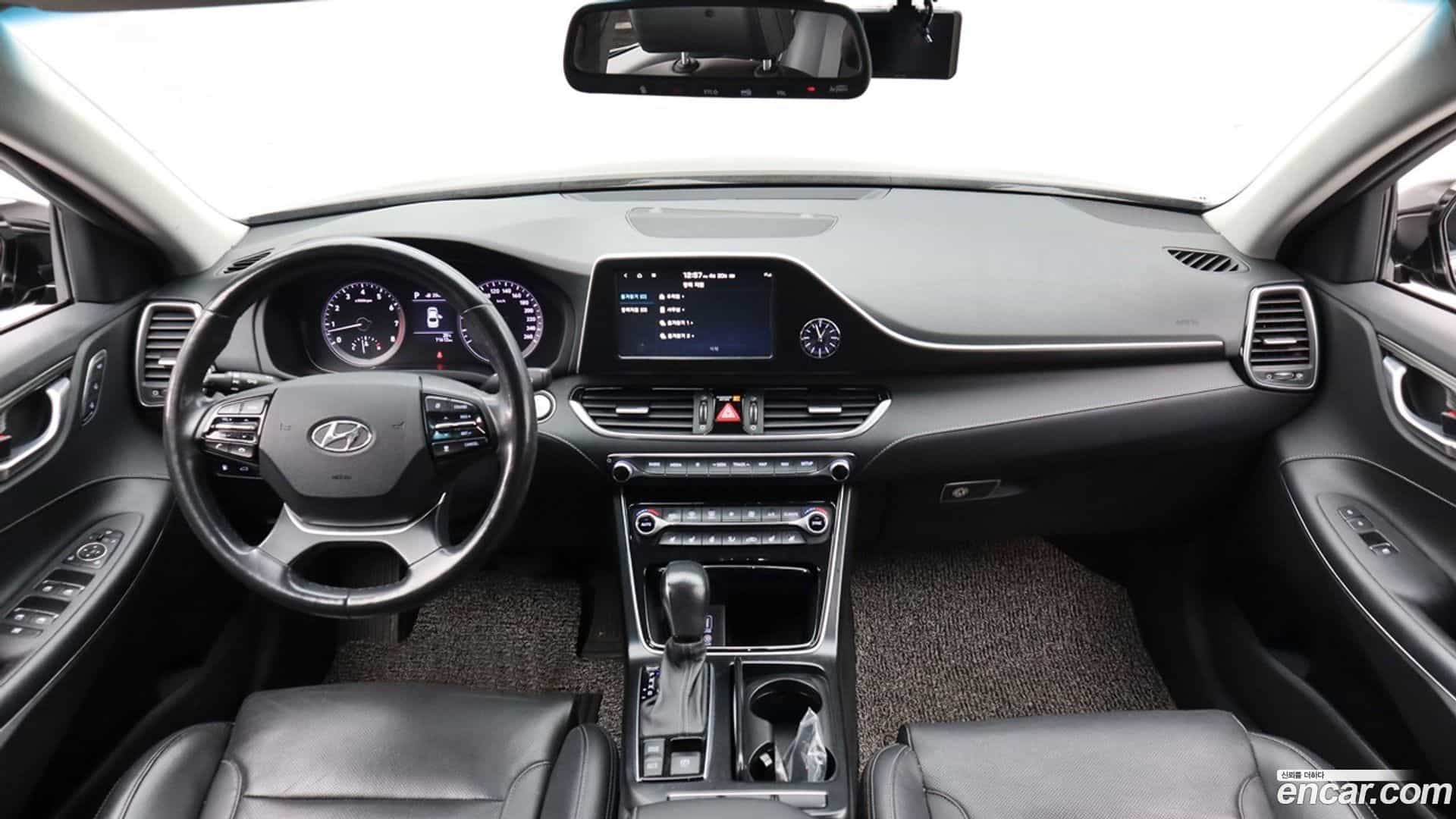 Grandeur Hyundai 2019.0-INNER-007