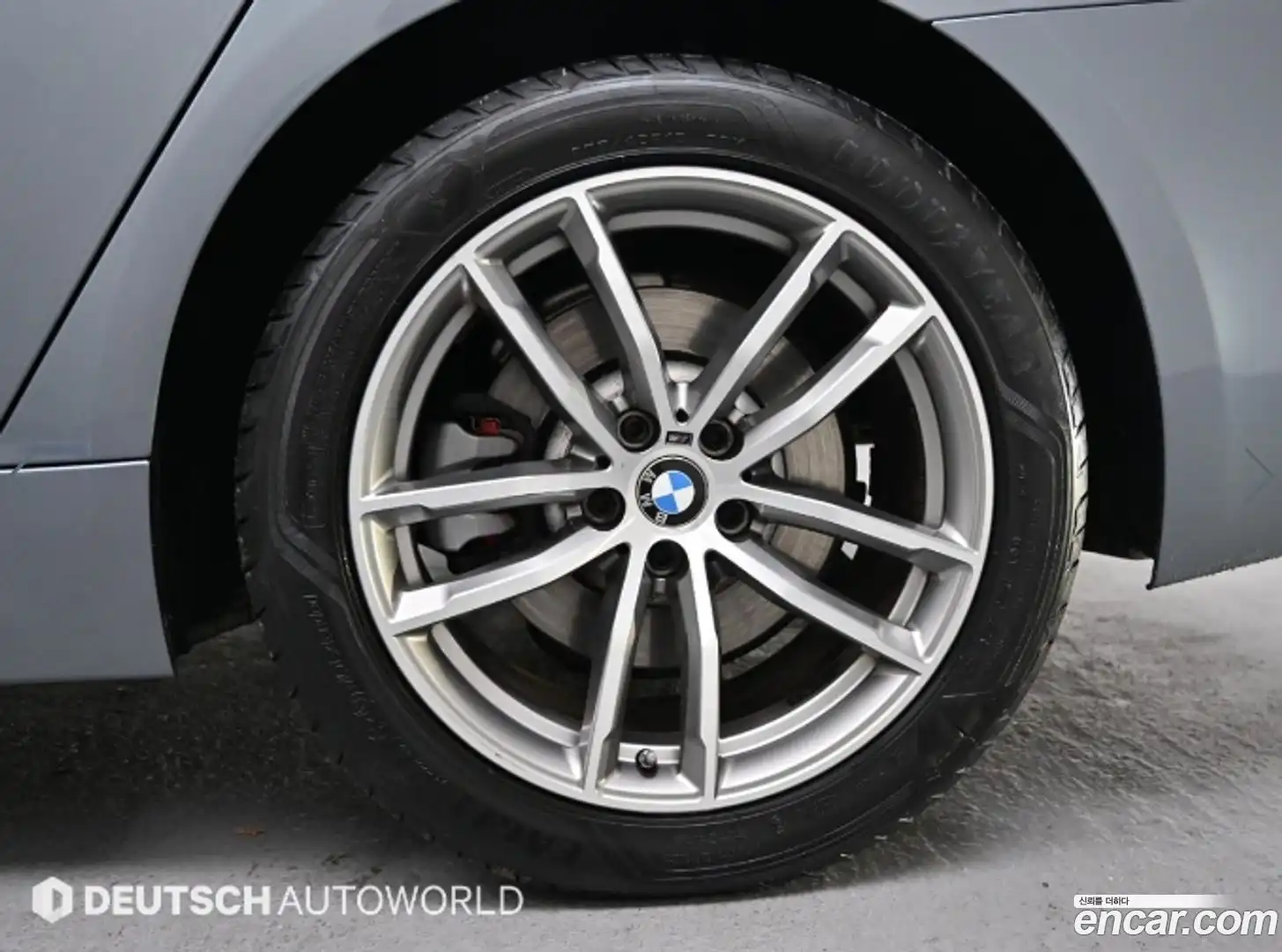 5-Series BMW 2017.2-OUTER-005