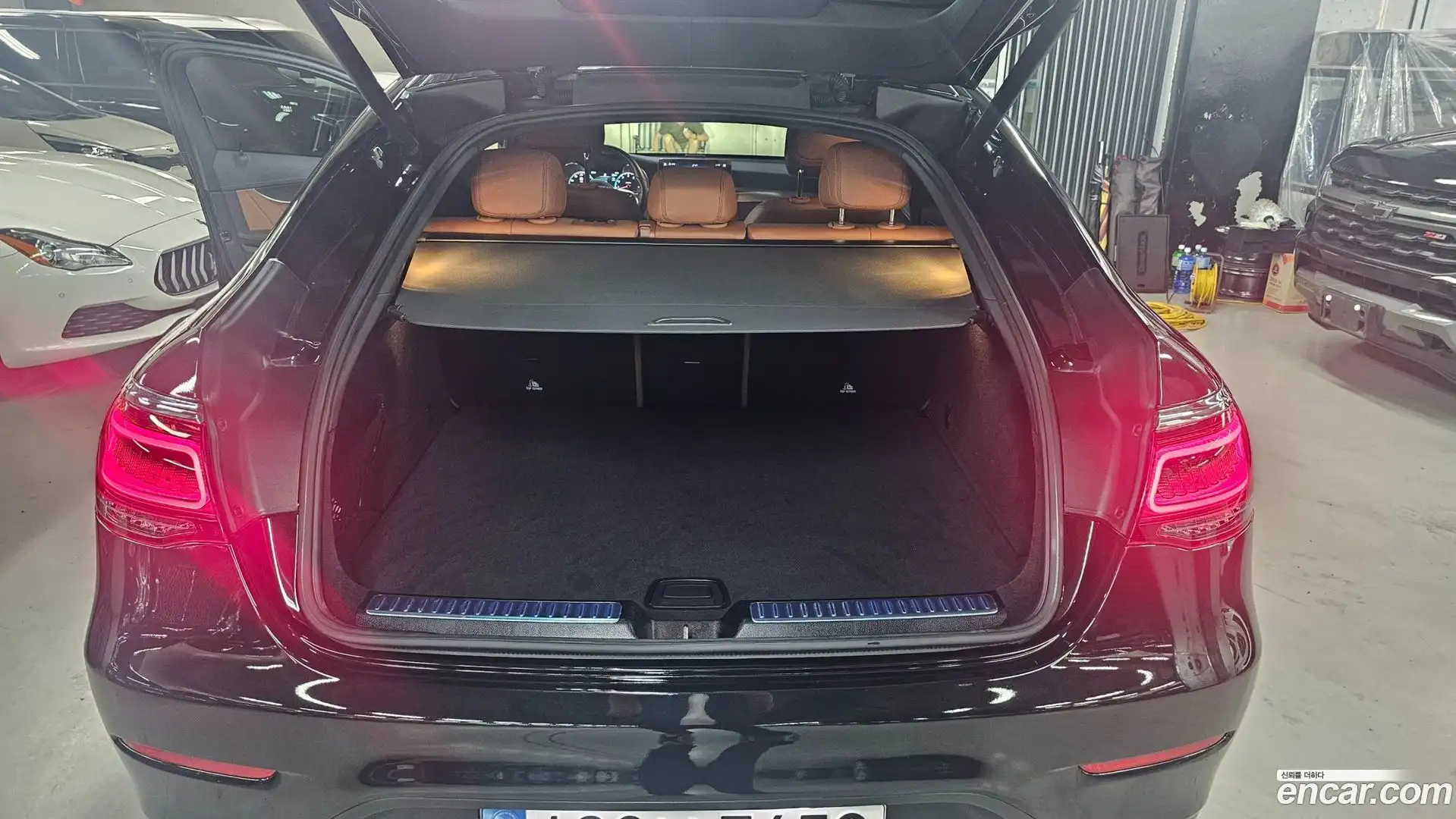 GLC-Class Mercedes-Benz 2022.6-OPTION-023
