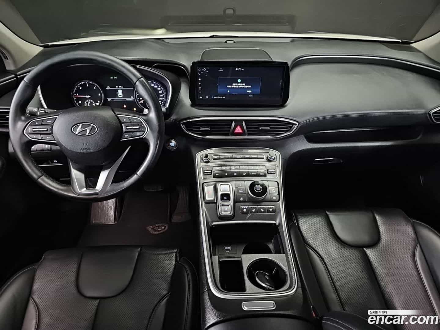 Santafe Hyundai 2021.2-INNER-007