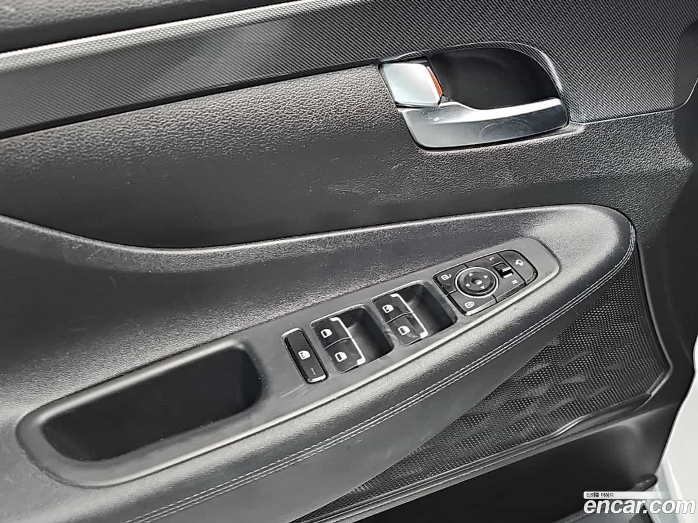 Santafe Hyundai 2021.2-OPTION-020