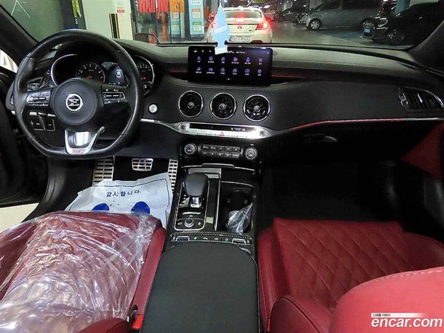 Stinger Kia 2021.5-INNER-010