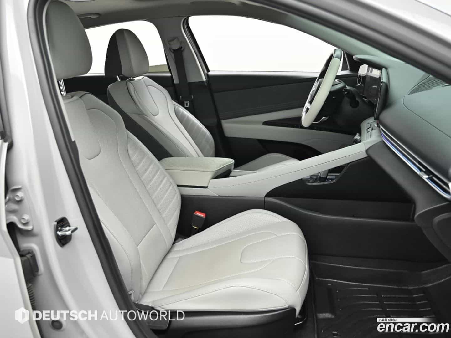 AVANTE Hyundai 2021.5-INNER-010