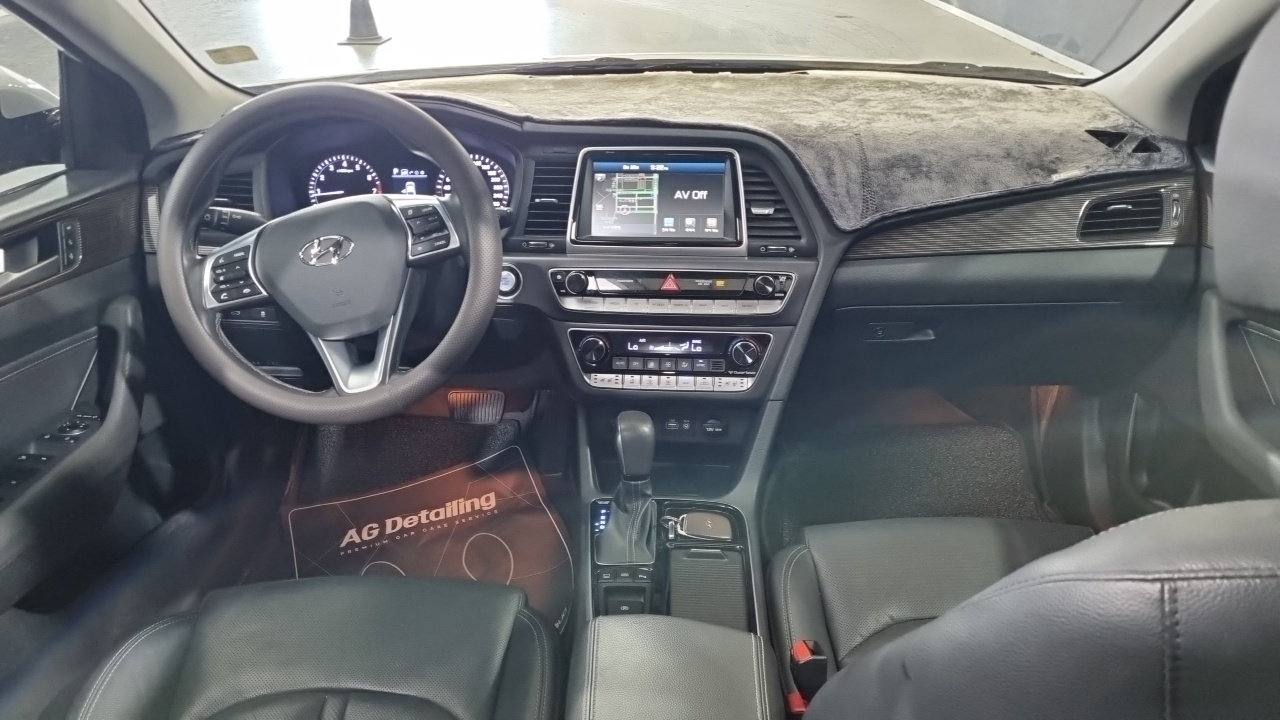 Sonata Hyundai 2018.1-INNER-007