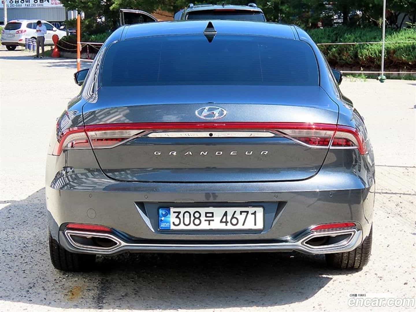 Grandeur Hyundai 2021.10-OUTER-004