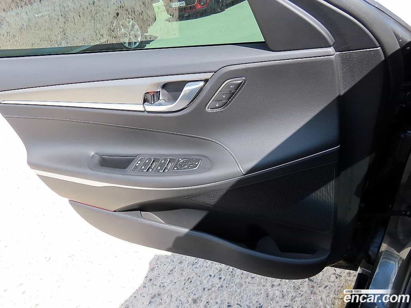 Grandeur Hyundai 2021.10-OPTION-016