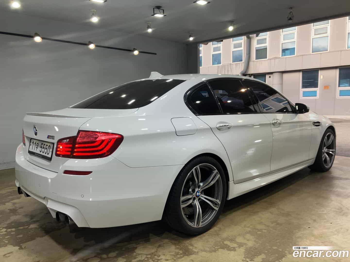 M5 BMW 2015.6-OUTER-003