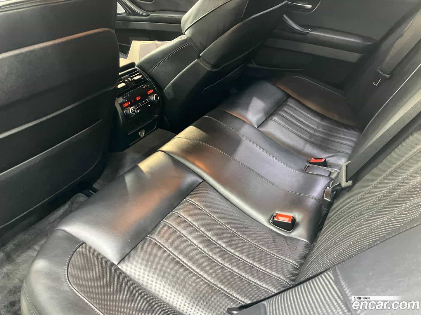 M5 BMW 2015.6-INNER-010