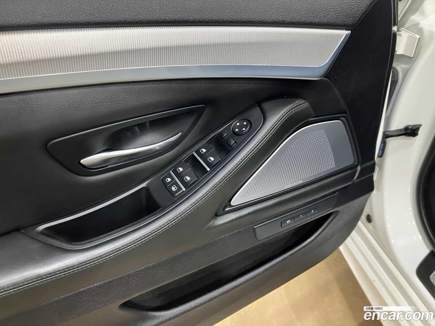 M5 BMW 2015.6-OPTION-018