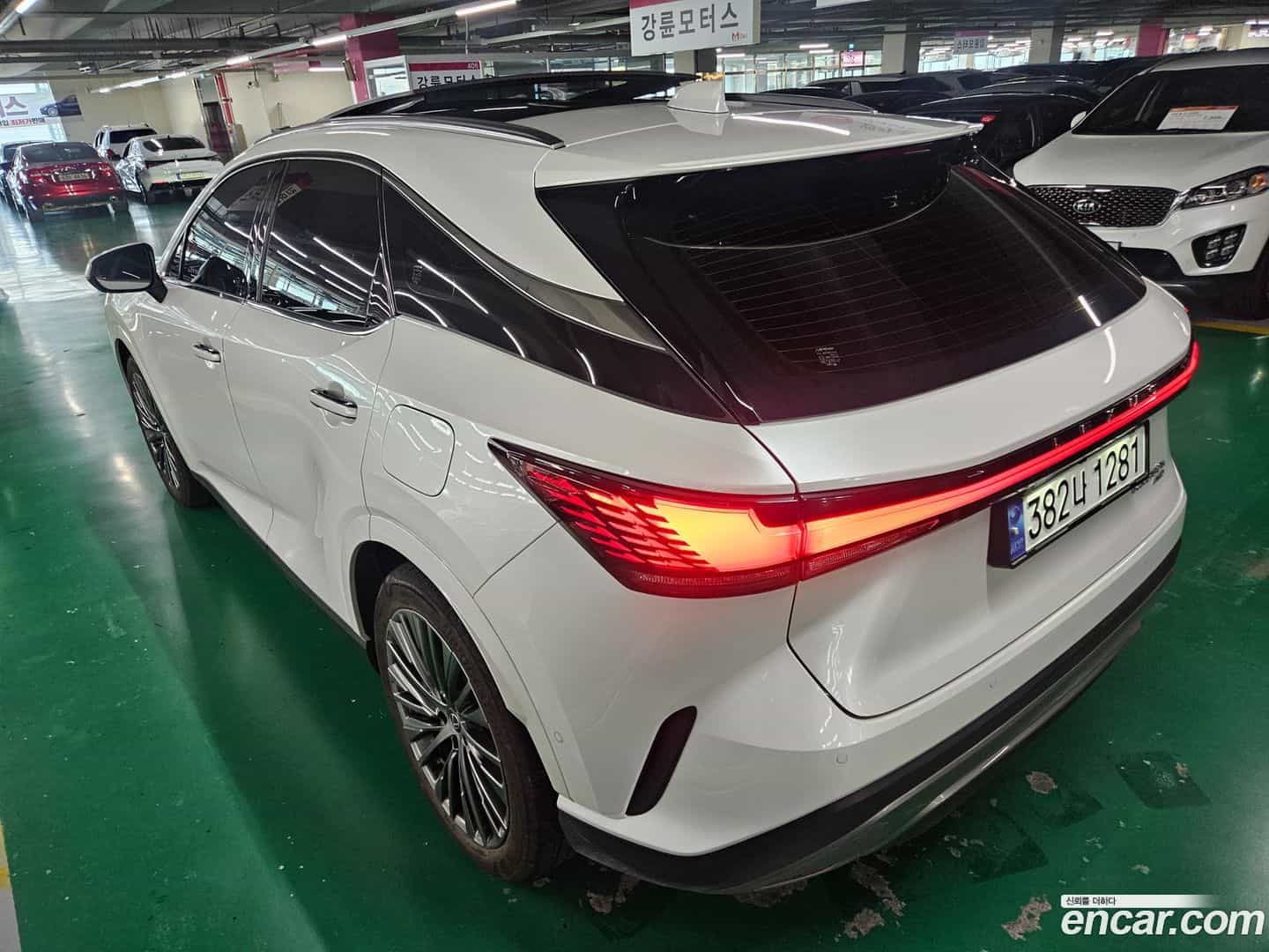 RX Lexus 2025.1-OUTER-002