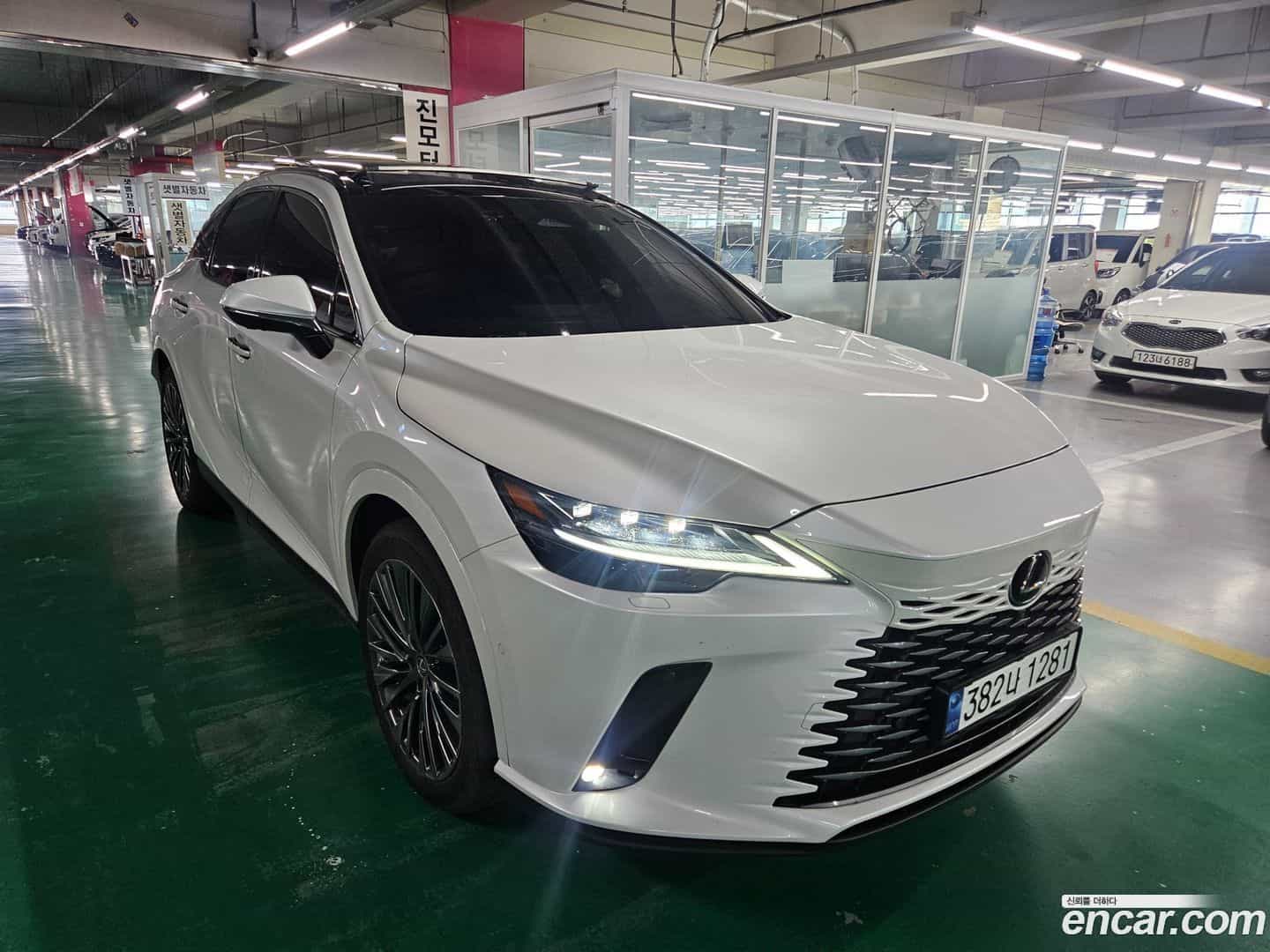 RX Lexus 2025.1-OUTER-004