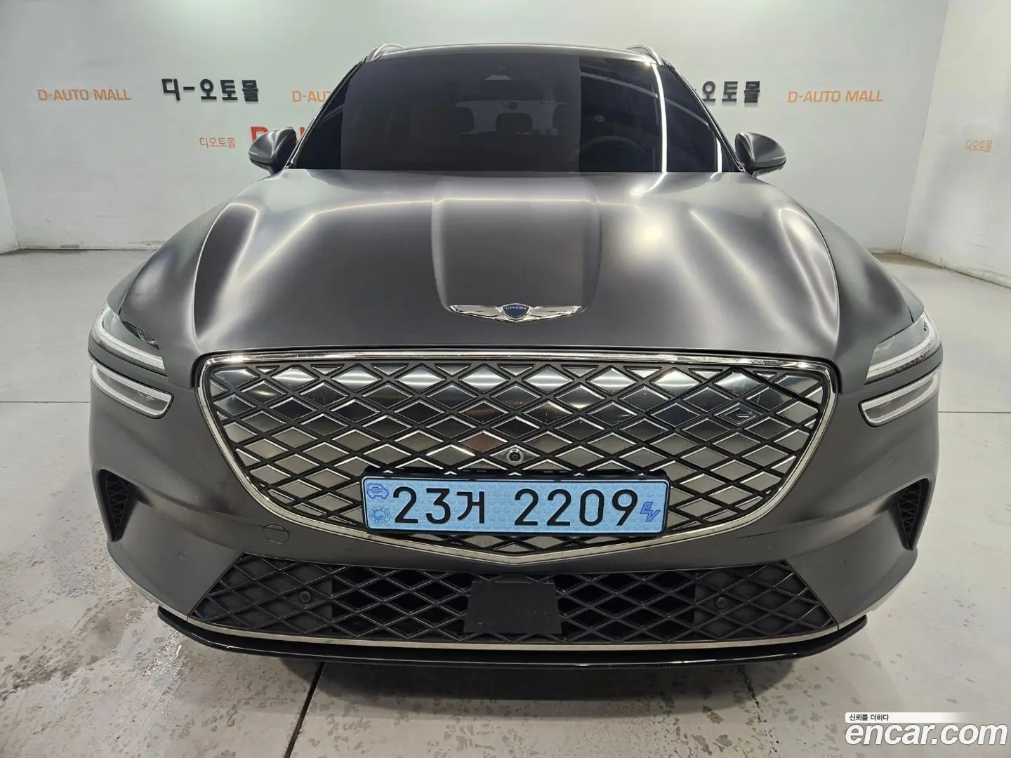 Main__Slider__Photo:GV70 Genesis 2022.9-0