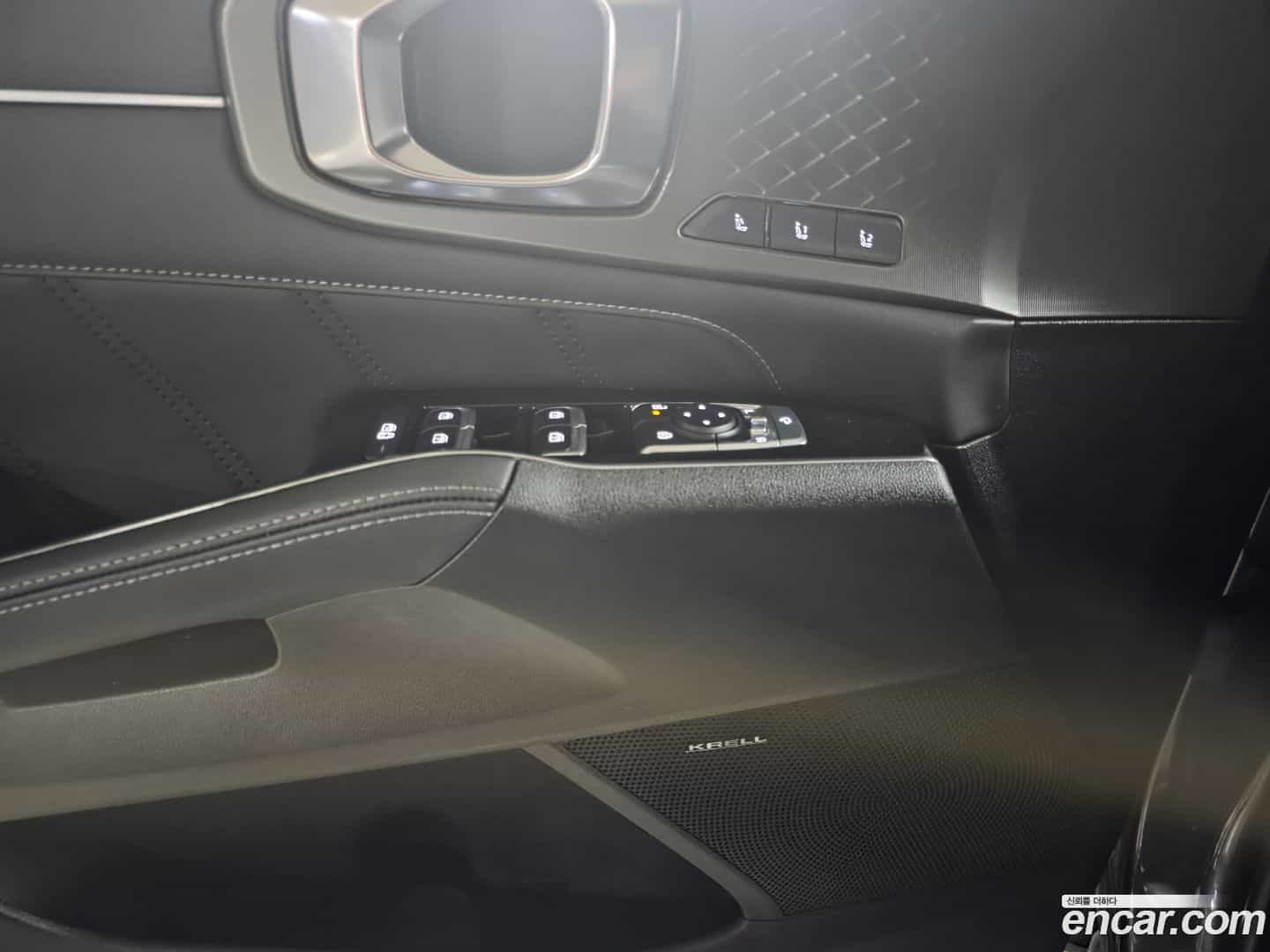 Sorento Kia 2023.9-OPTION-024