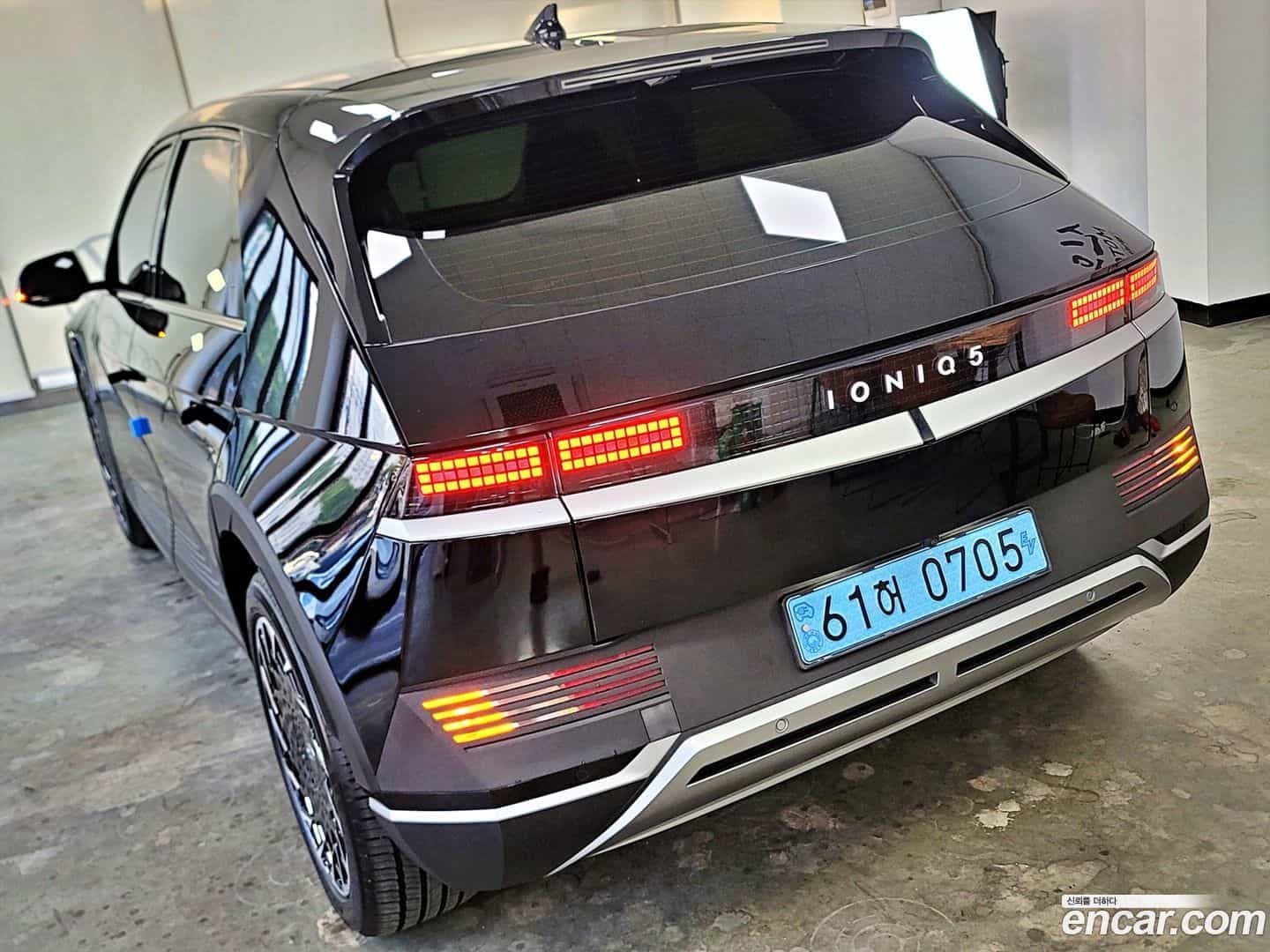 Ioniq5 Hyundai 2023.4-OUTER-004