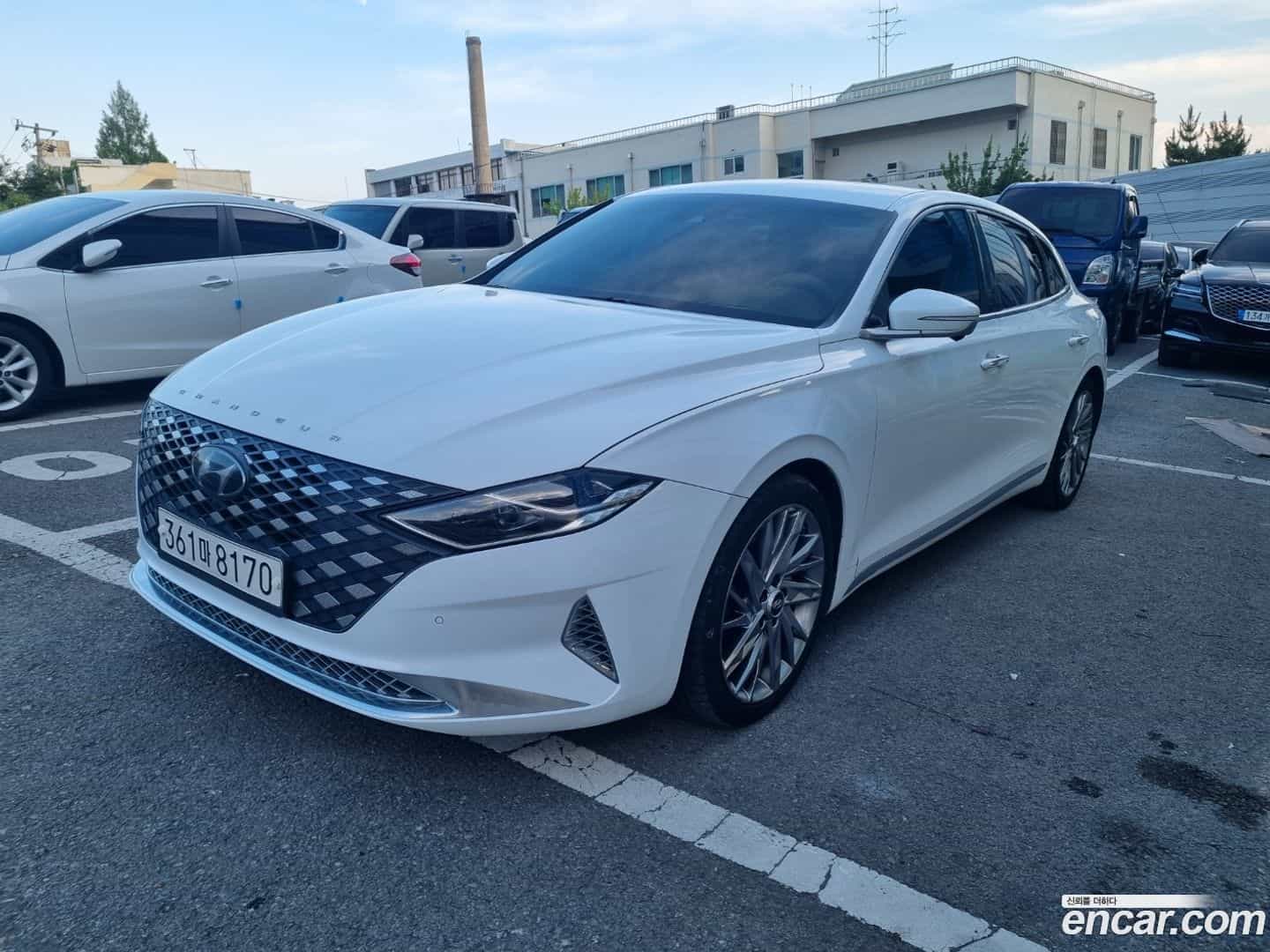 Grandeur Hyundai 2020.5-OUTER-001