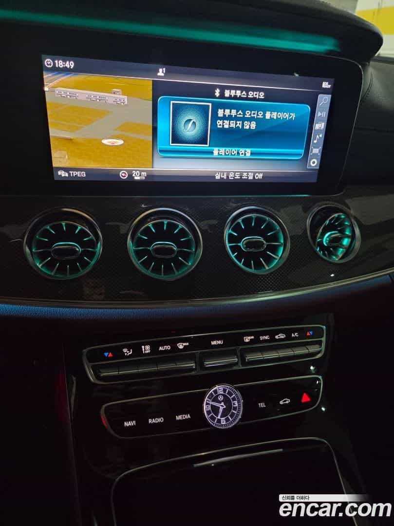 CLS-Class Mercedes-Benz 2019.11-INNER-008