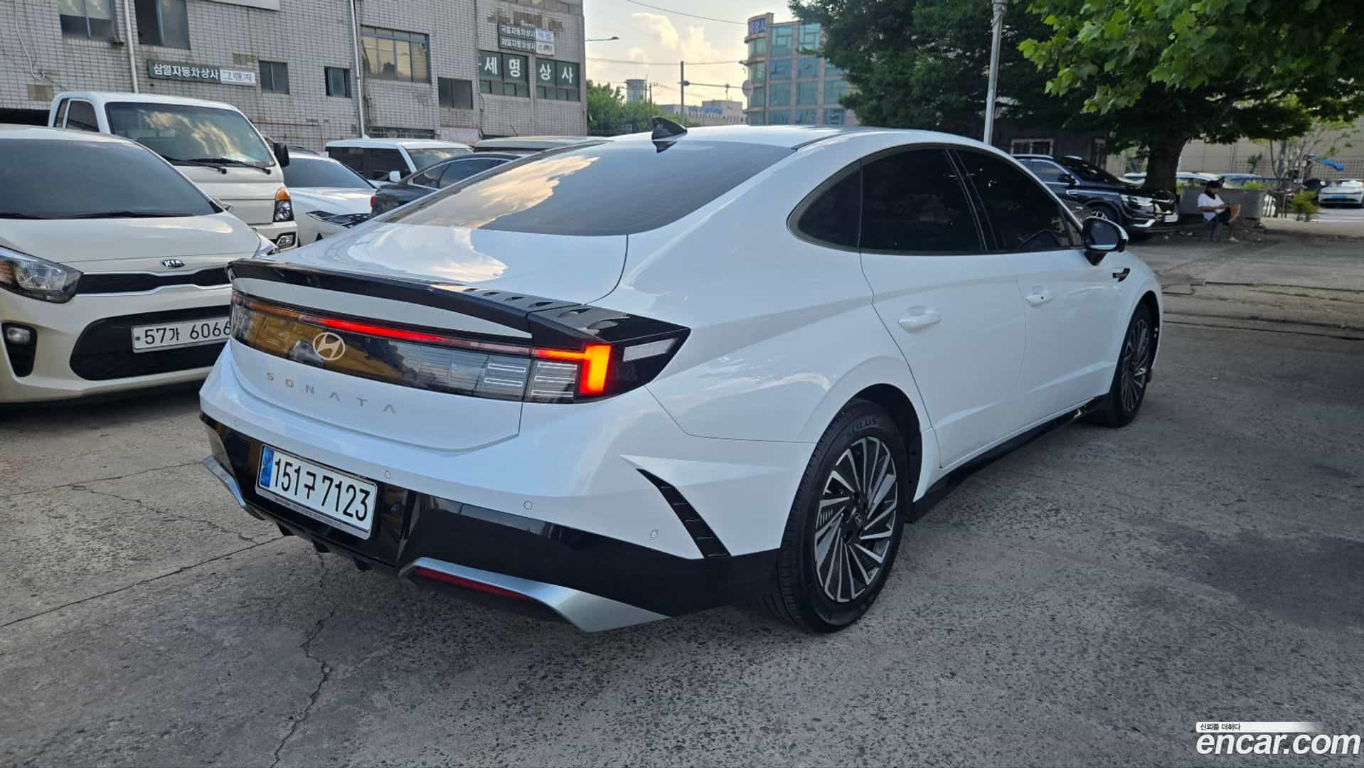Sonata Hyundai 2023.10-INNER-007