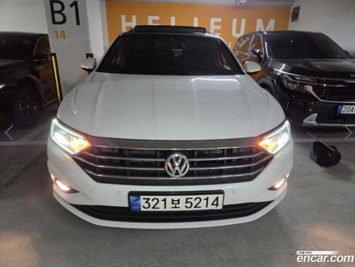 Main__Slider__Photo:Jetta Volkswagen 2021.7-0