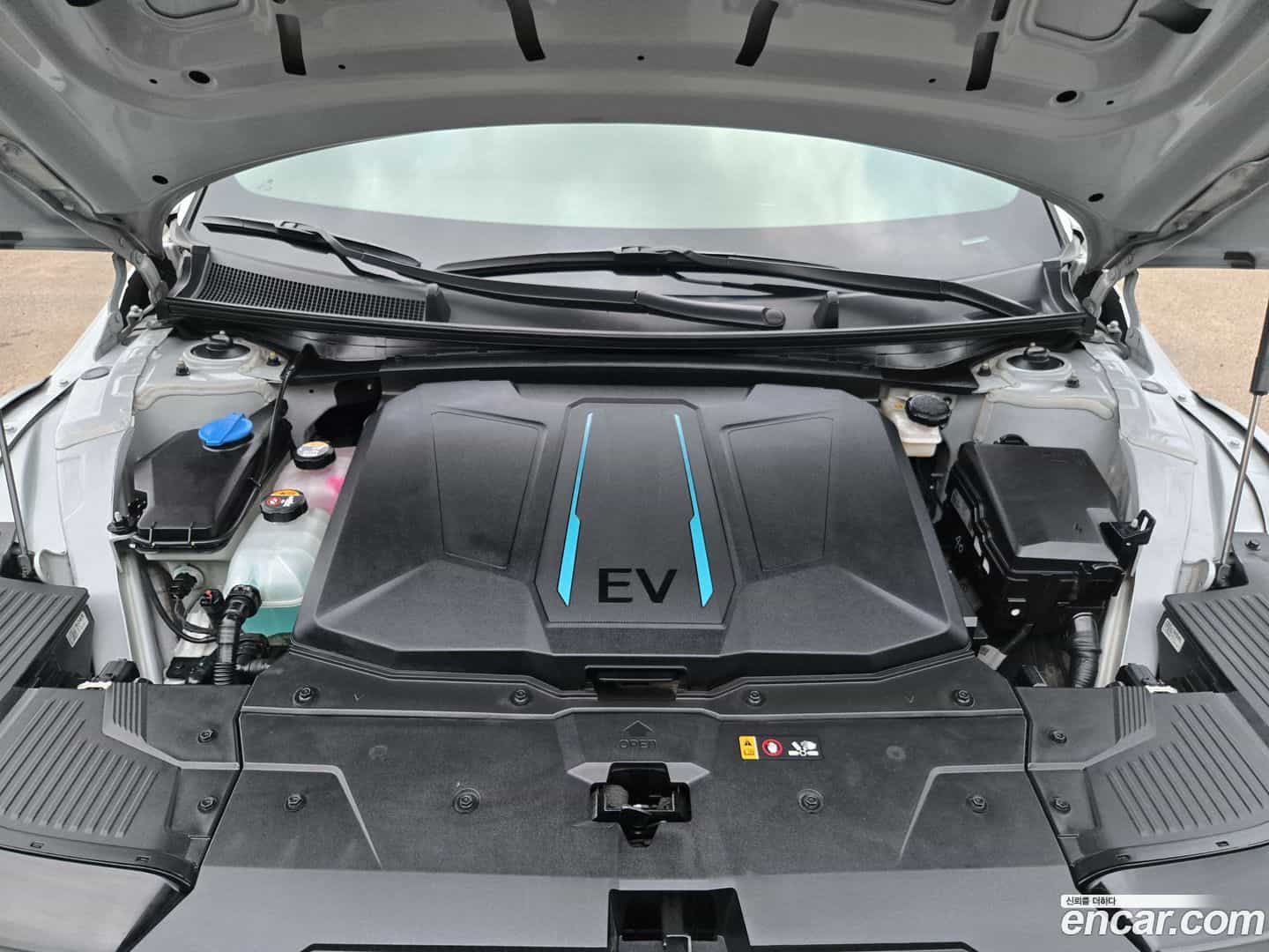 Ioniq5 Hyundai 2022.2-INNER-008