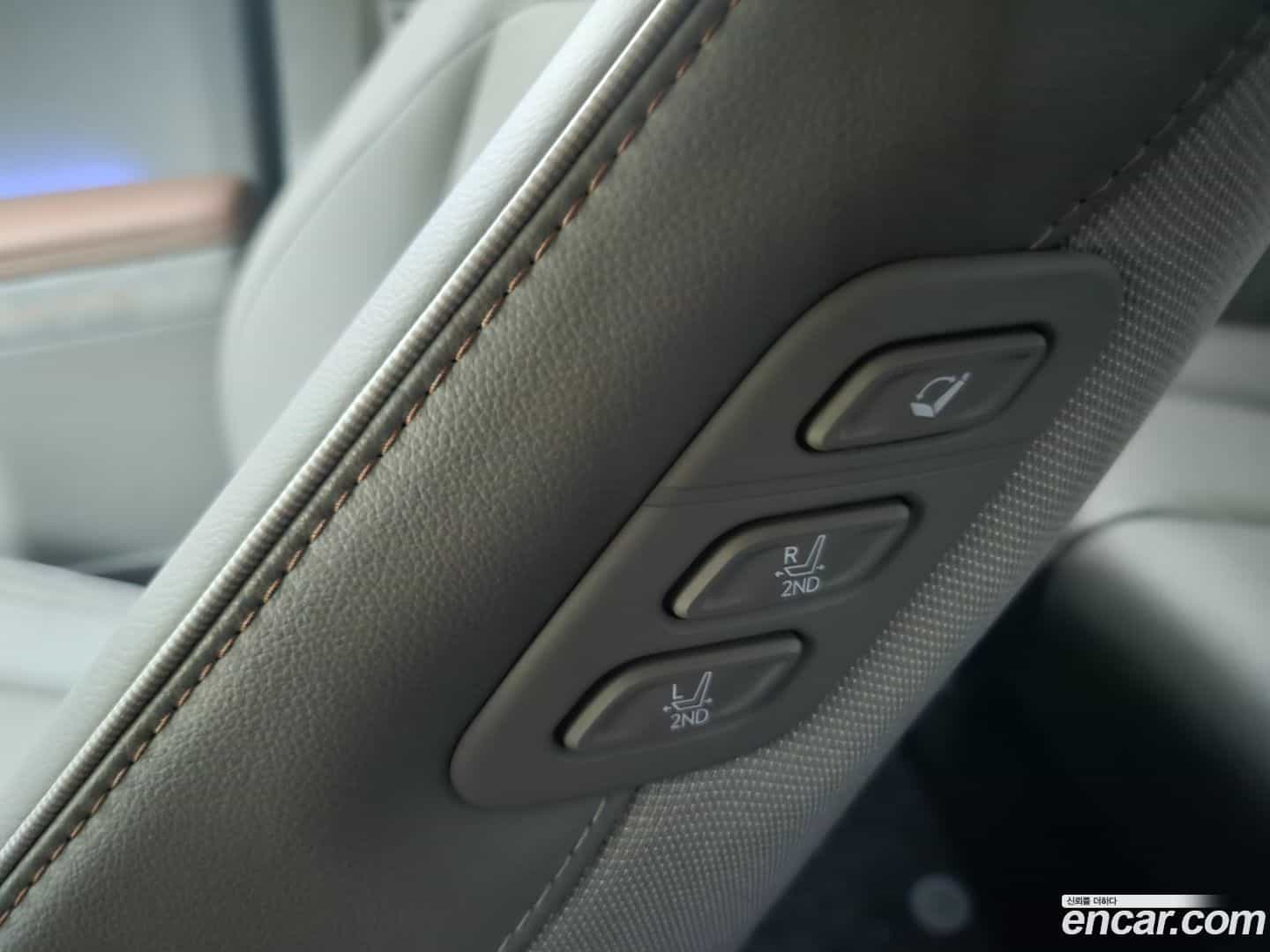 Ioniq5 Hyundai 2022.2-INNER-009