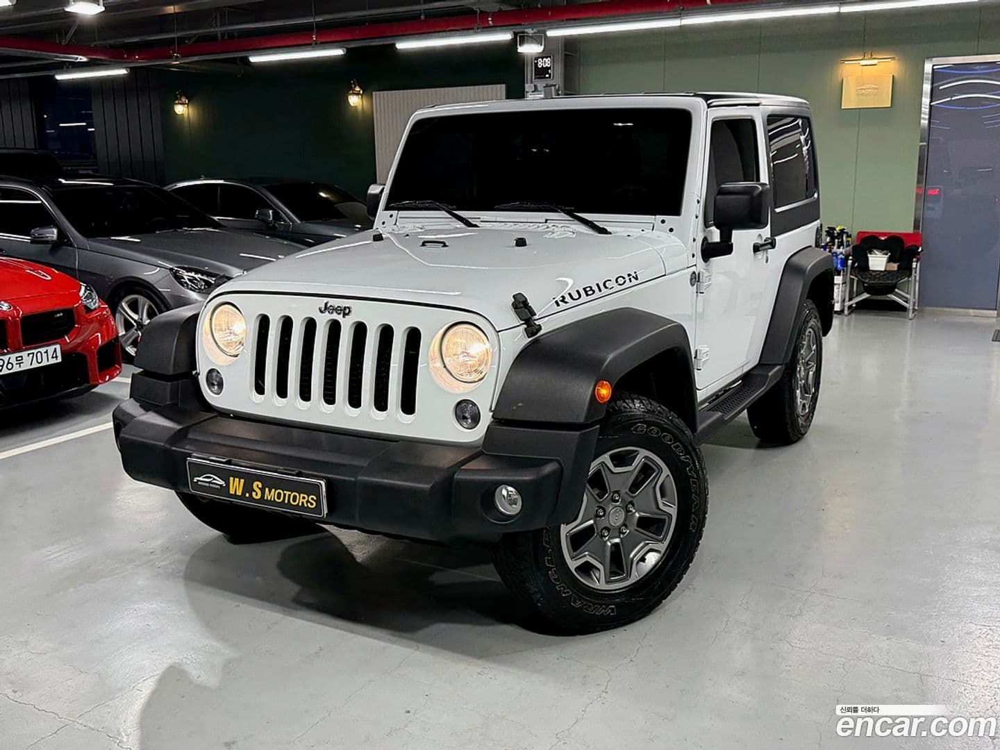 Main__Slider__Photo:Wrangler Jeep 2014.11-0